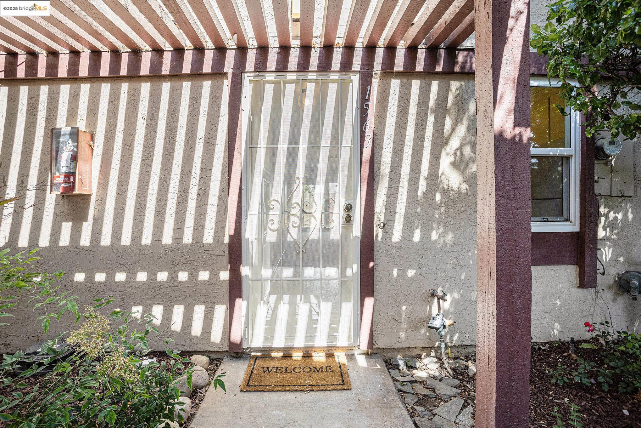 Photo #5: 41102776 Listing 