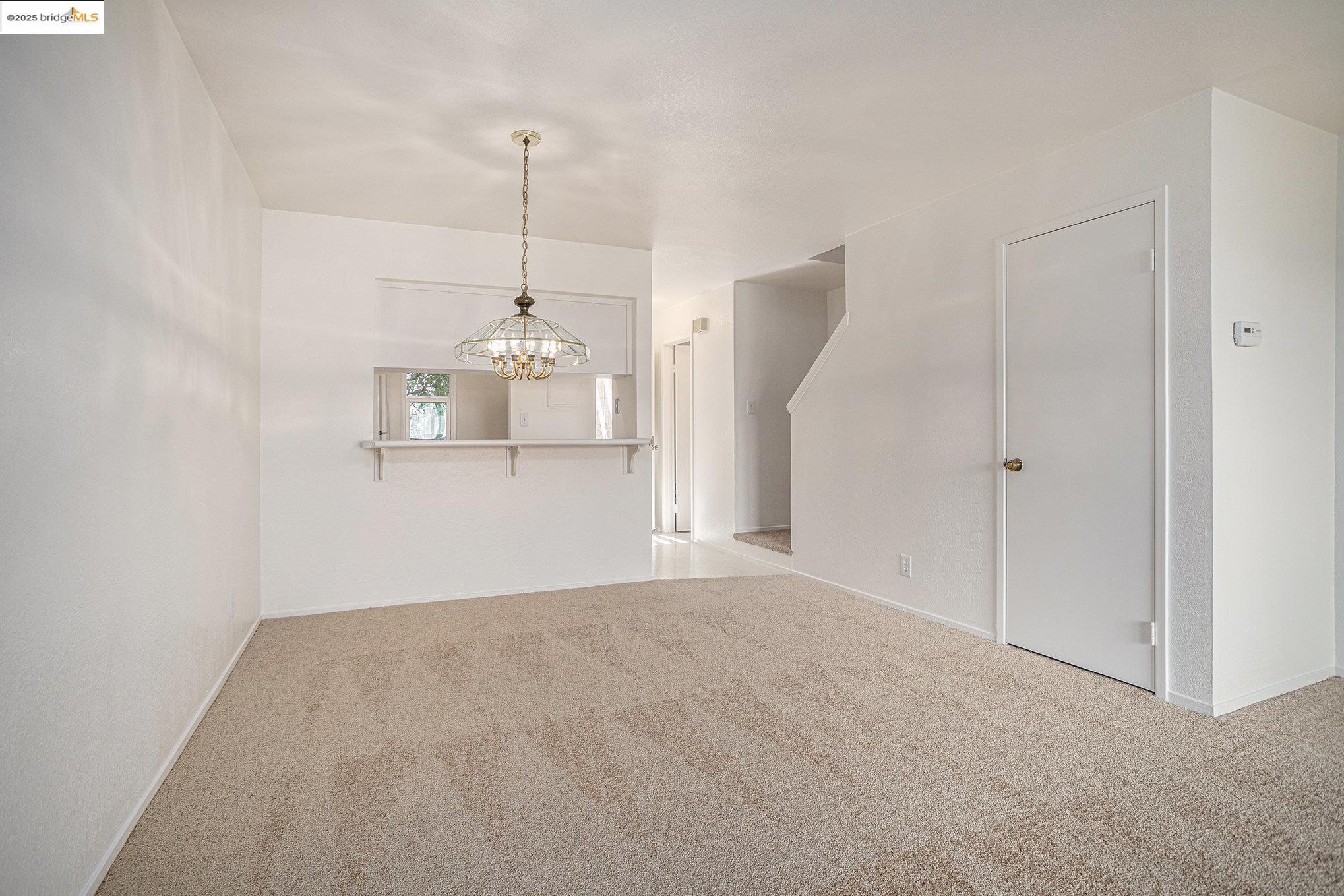 Photo #10: 41102776 Listing: Photo #10