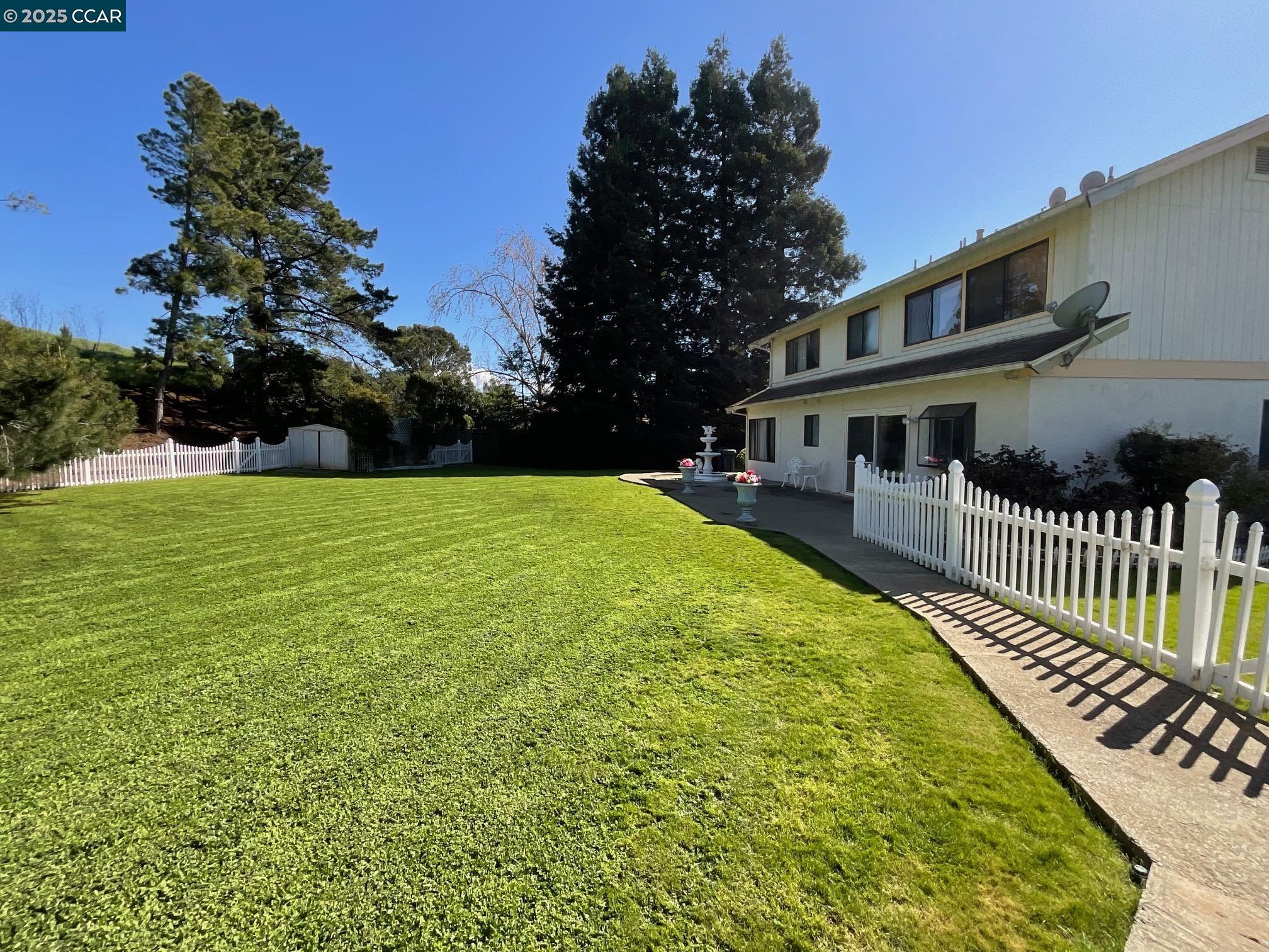 Detail Gallery Image 58 of 60 For 403 Gerald Court, Benicia,  CA 94510 - 4 Beds | 3 Baths