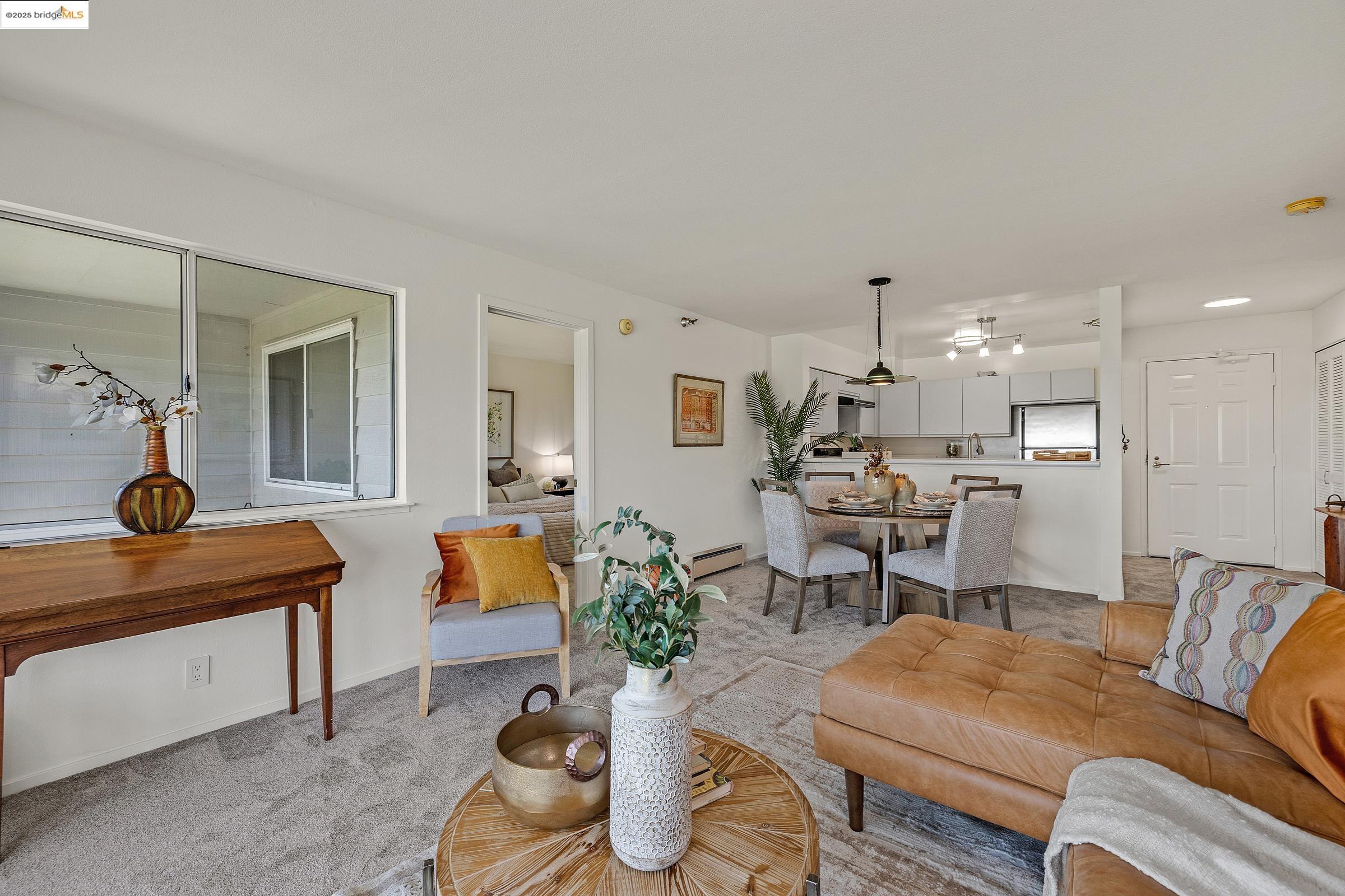 1205 Melville Sq 209