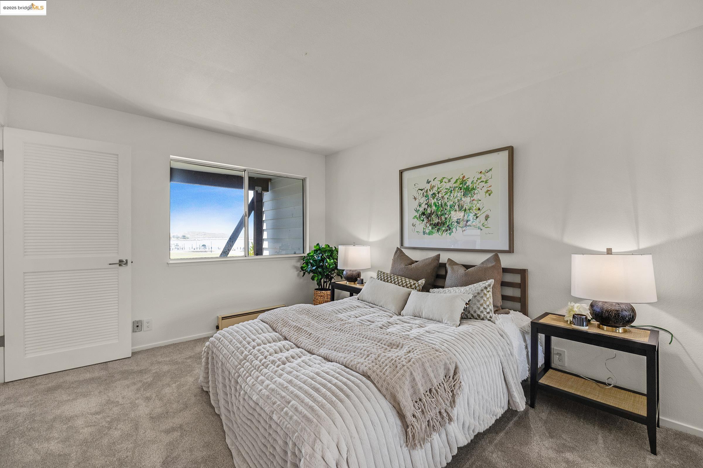 1205 Melville Sq 209