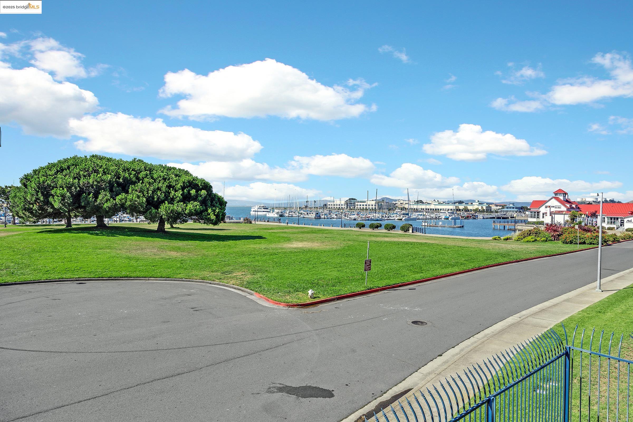 Detail Gallery Image 33 of 37 For 1205 Melville Sq #209,  Richmond,  CA 94804 - 2 Beds | 2 Baths