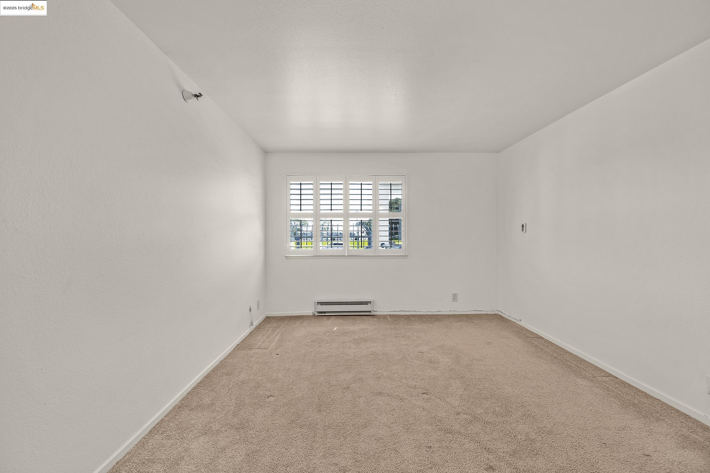 1205 Melville Sq 206