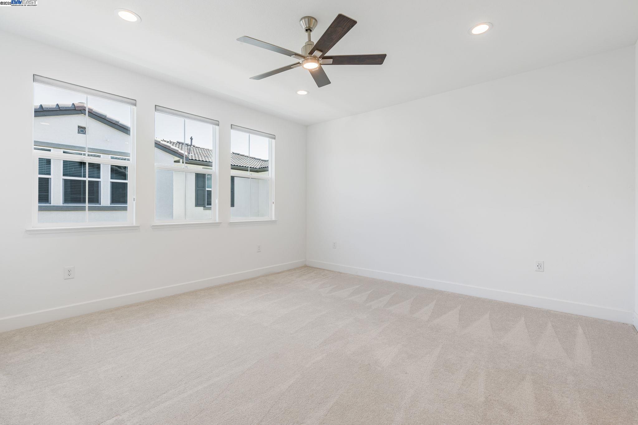 Detail Gallery Image 34 of 45 For 164 E Calder Dr, Mountain House,  CA 95391 - 3 Beds | 2/1 Baths