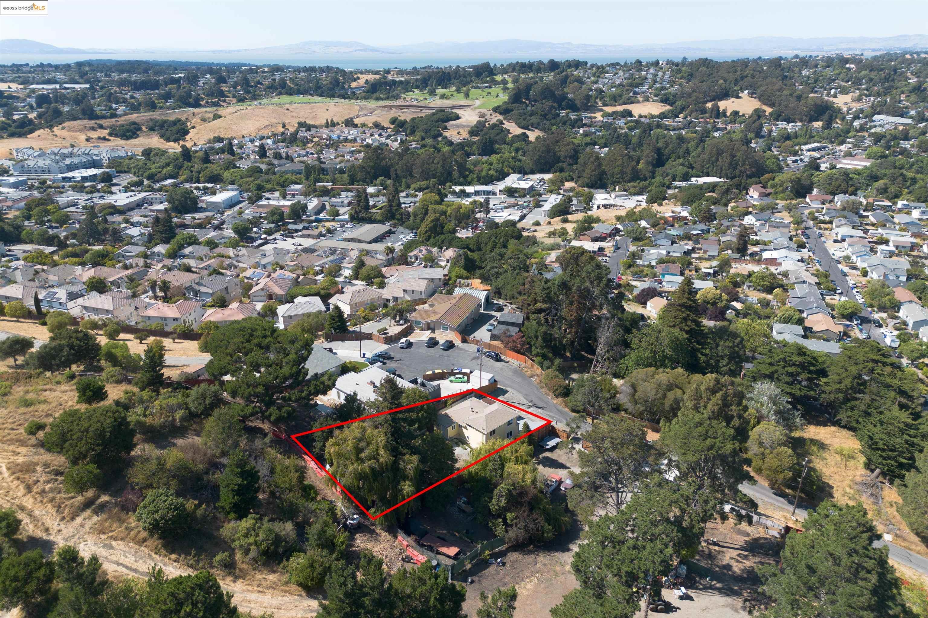 Detail Gallery Image 44 of 56 For 3977 La Cima Road, El Sobrante,  CA 94803 - 2 Beds | 1 Baths