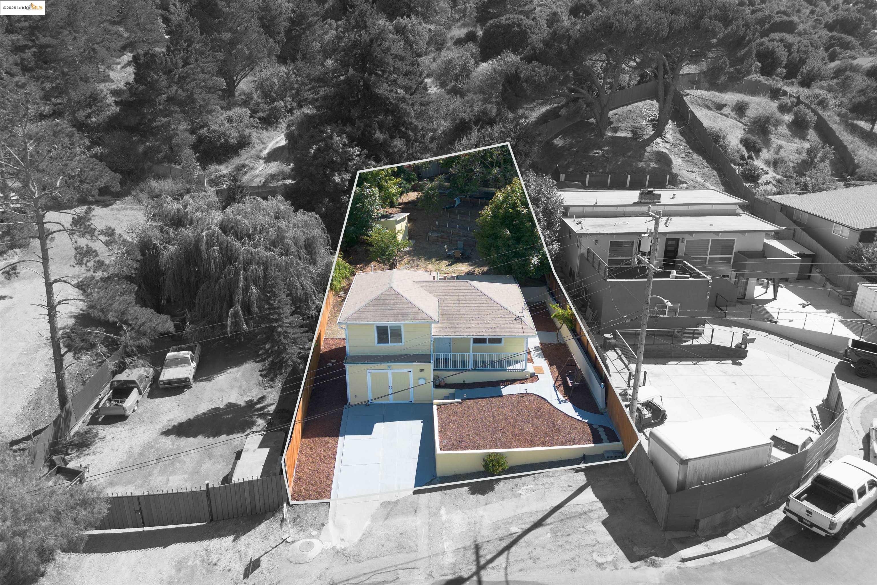 Detail Gallery Image 49 of 56 For 3977 La Cima Road, El Sobrante,  CA 94803 - 2 Beds | 1 Baths