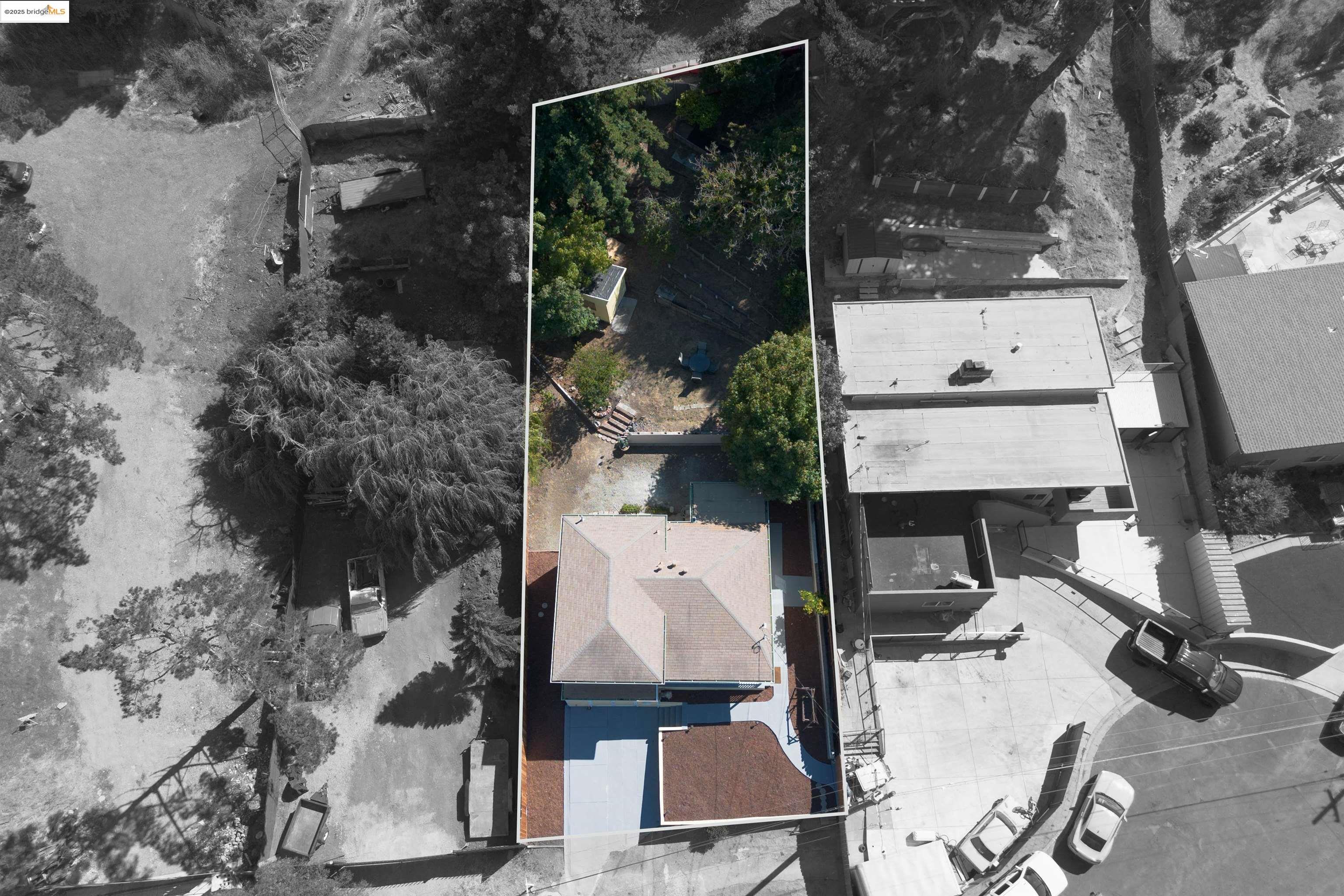 Detail Gallery Image 50 of 56 For 3977 La Cima Road, El Sobrante,  CA 94803 - 2 Beds | 1 Baths