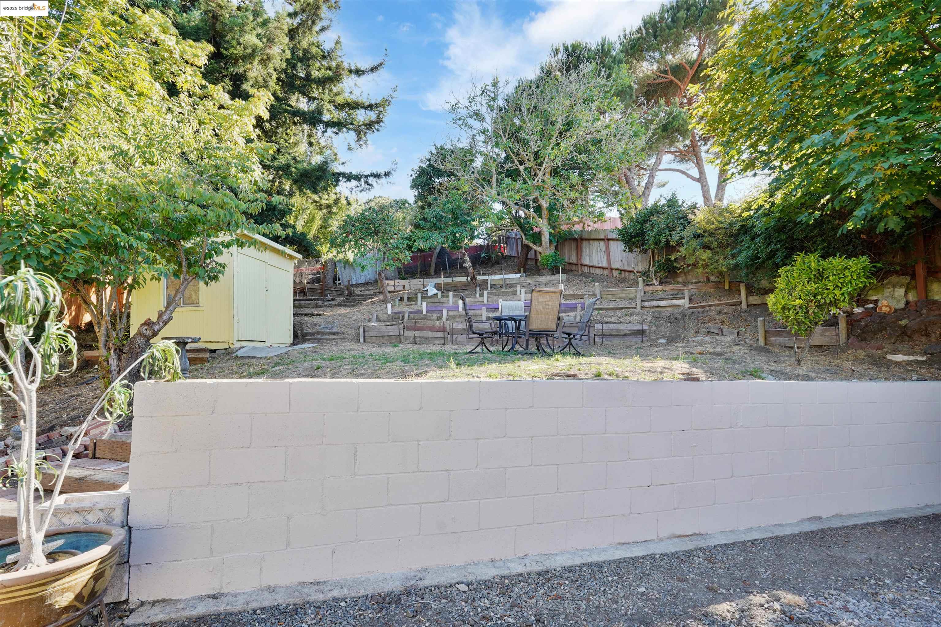 Detail Gallery Image 51 of 56 For 3977 La Cima Road, El Sobrante,  CA 94803 - 2 Beds | 1 Baths