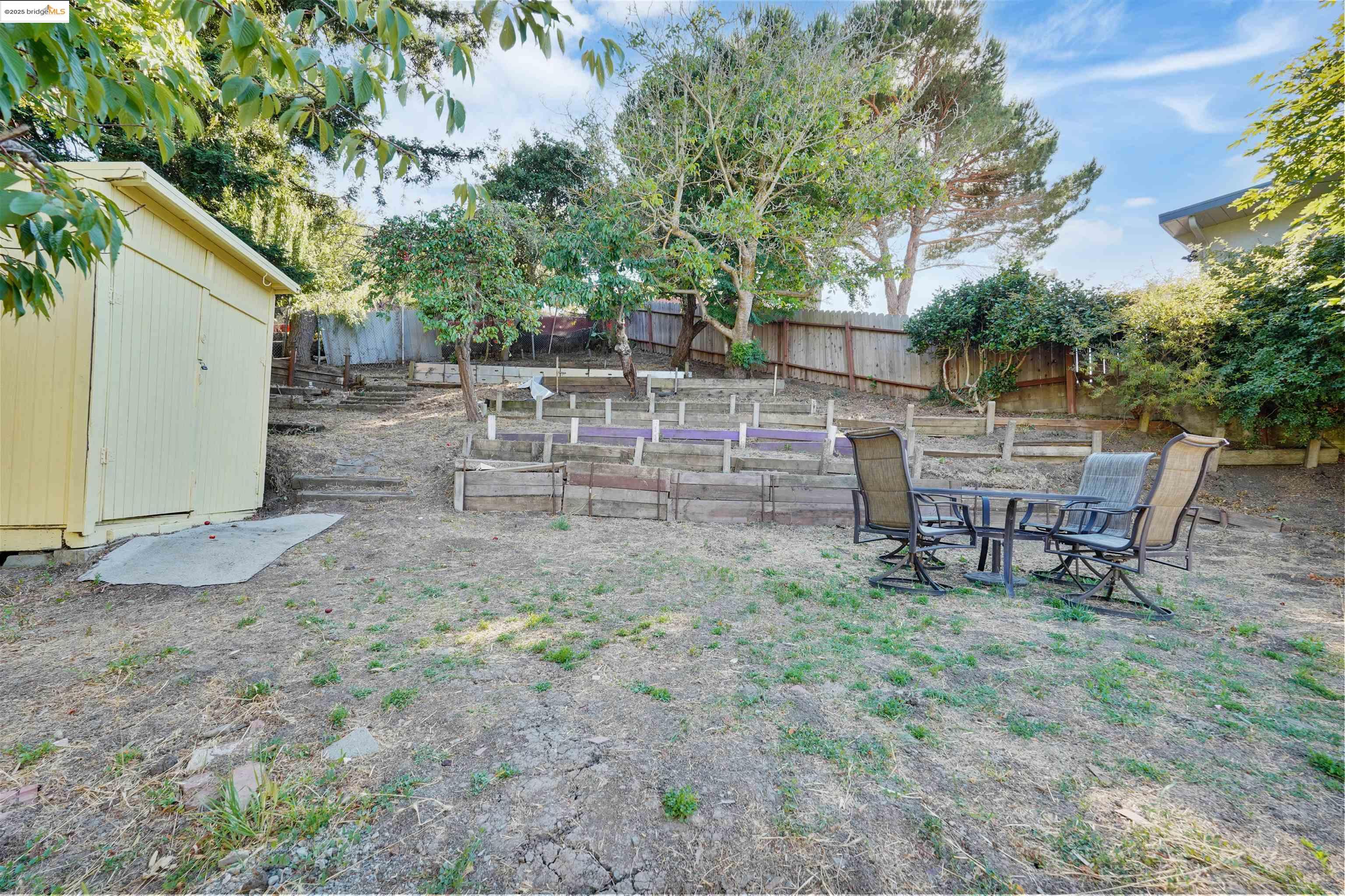 Detail Gallery Image 54 of 56 For 3977 La Cima Road, El Sobrante,  CA 94803 - 2 Beds | 1 Baths