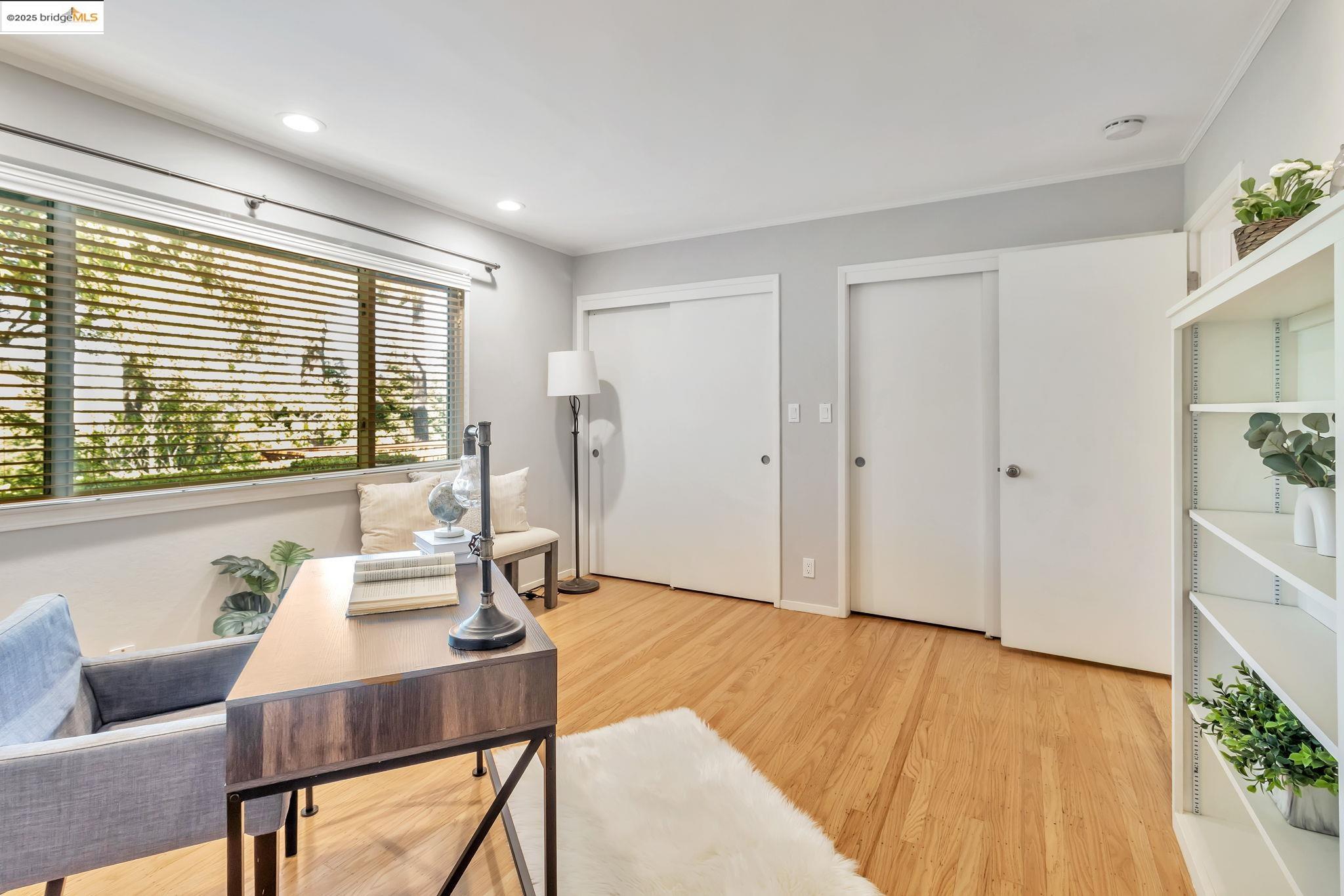 Detail Gallery Image 15 of 42 For 62 Warfield Dr, Moraga,  CA 94556-1122 - 4 Beds | 2 Baths