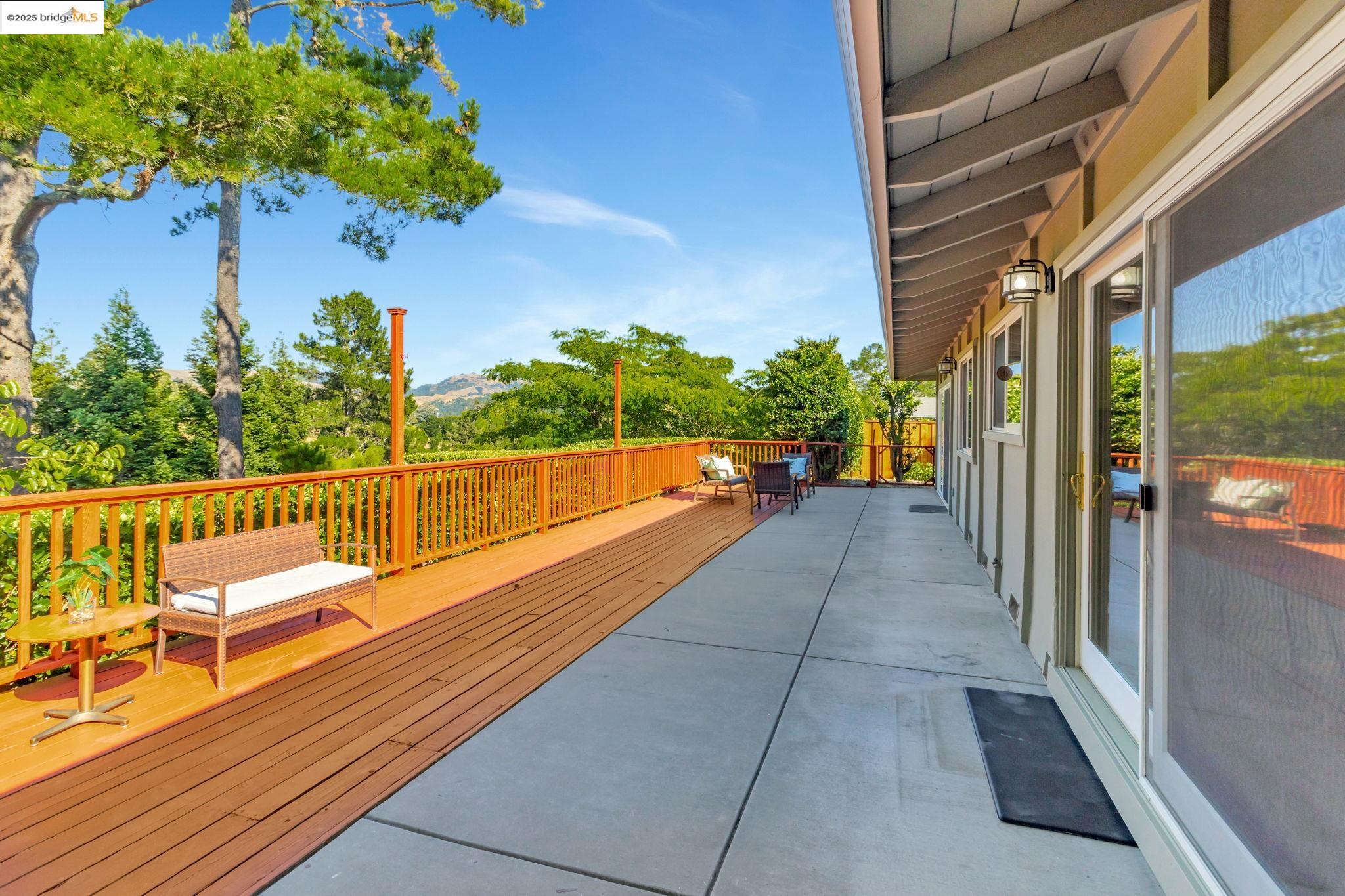 Detail Gallery Image 36 of 42 For 62 Warfield Dr, Moraga,  CA 94556-1122 - 4 Beds | 2 Baths