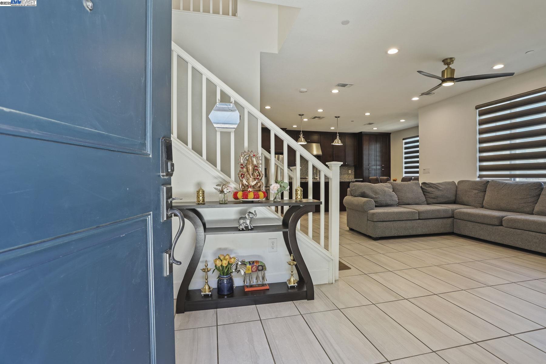 Detail Gallery Image 18 of 53 For 1205 S Ross Ct, Mountain House,  CA 95391 - 3 Beds | 2/1 Baths