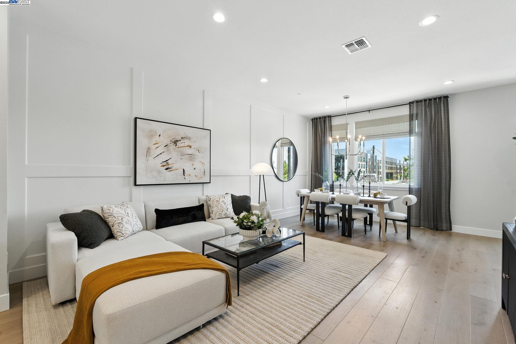 Detail Gallery Image 3 of 24 For 1670 Larkspur Street, Alameda,  CA 94501 - 3 Beds | 3 Baths