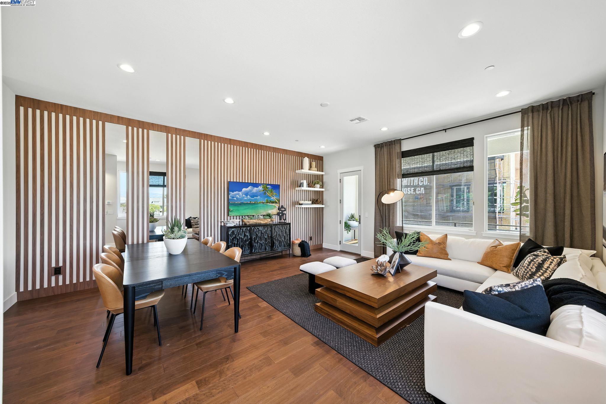 Detail Gallery Image 6 of 35 For 1670 Larkspur Street, Alameda,  CA 94501 - 2 Beds | 3 Baths
