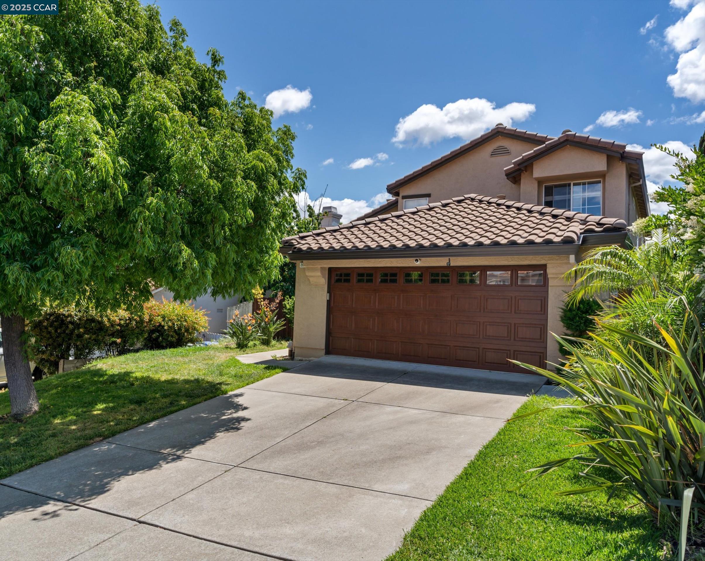 Detail Gallery Image 2 of 33 For 2057 Rapallo Way, Bay Point,  CA 94565 - 4 Beds | 3 Baths