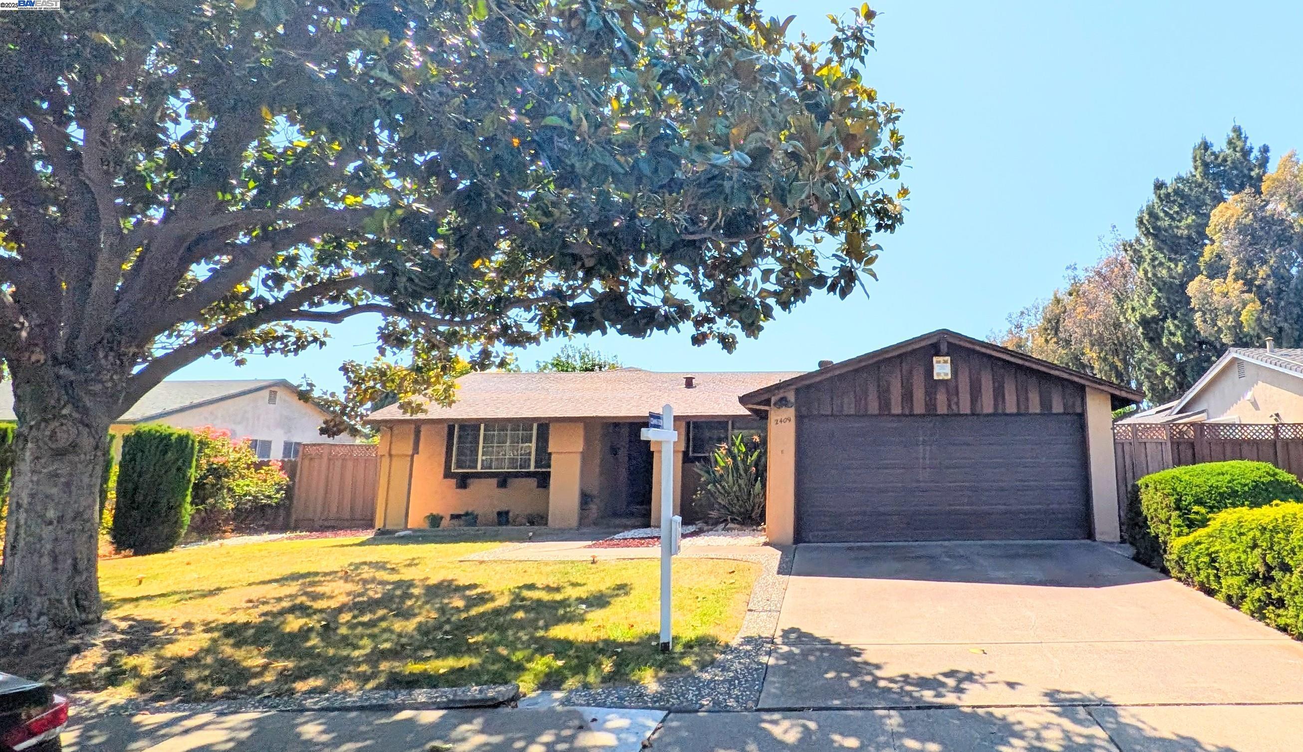 Detail Gallery Image 1 of 1 For 2409 Cherrywood Dr, Union City,  CA 94587 - 3 Beds | 2 Baths