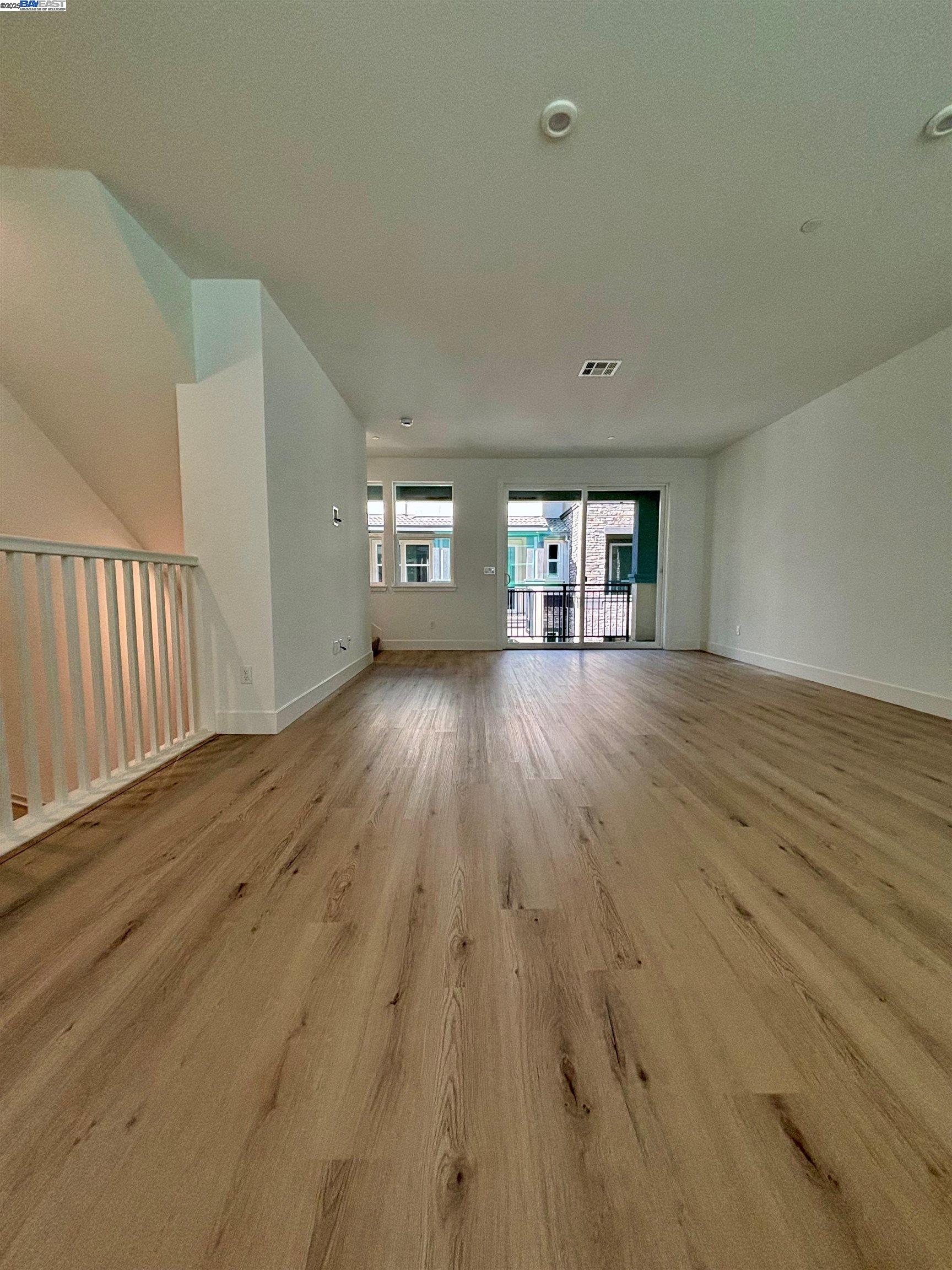 Detail Gallery Image 3 of 18 For 958 Bosco Lane #1603,  Morgan Hill,  CA 95037 - 4 Beds | 3/1 Baths