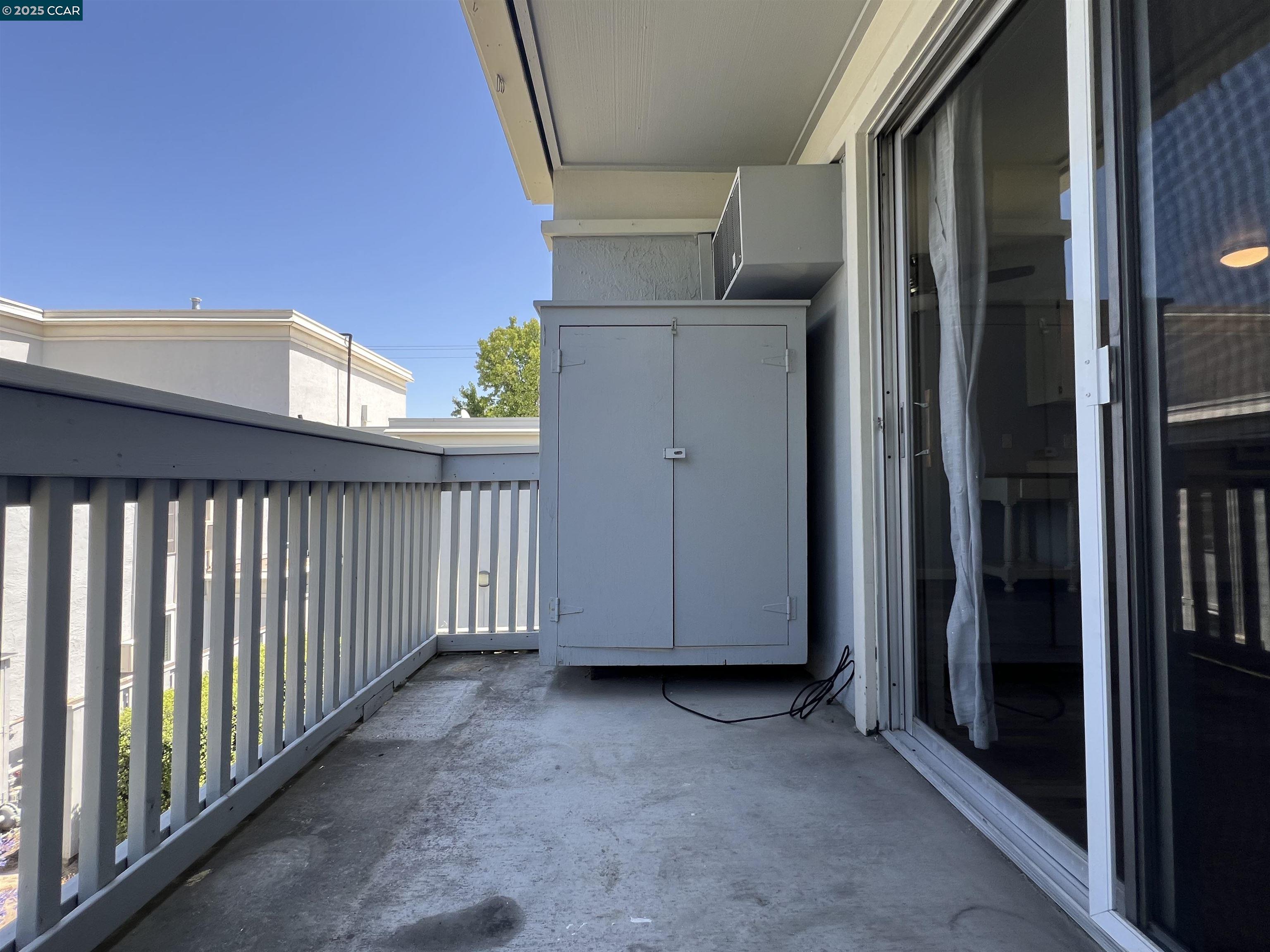 Detail Gallery Image 13 of 21 For 951 Bancroft Rd #212,  Concord,  CA 94518 - 1 Beds | 1 Baths