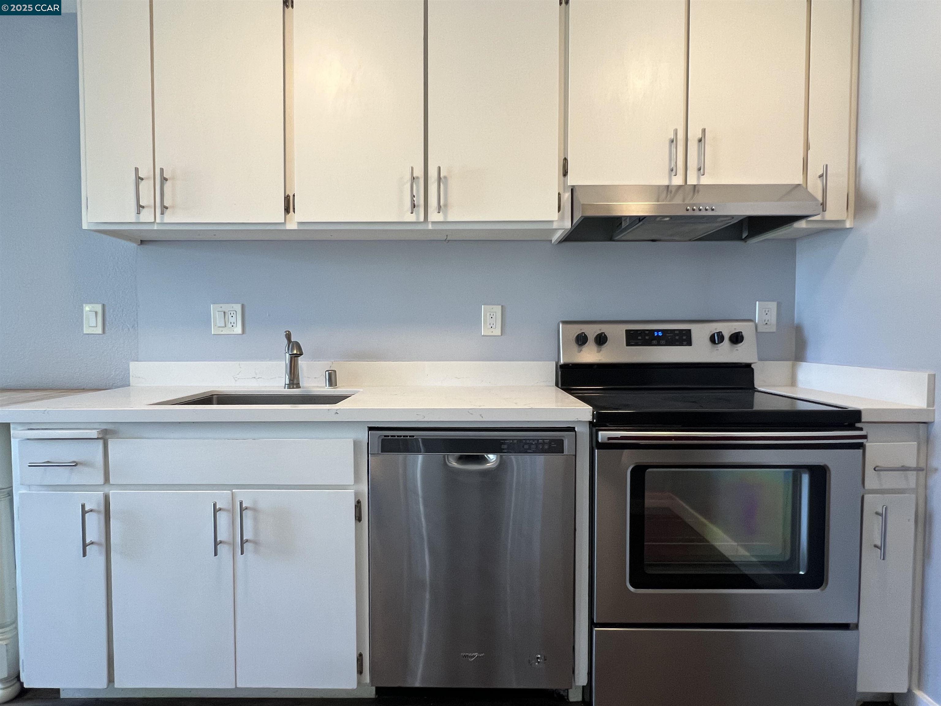 Photo #4: 41102819 Listing 