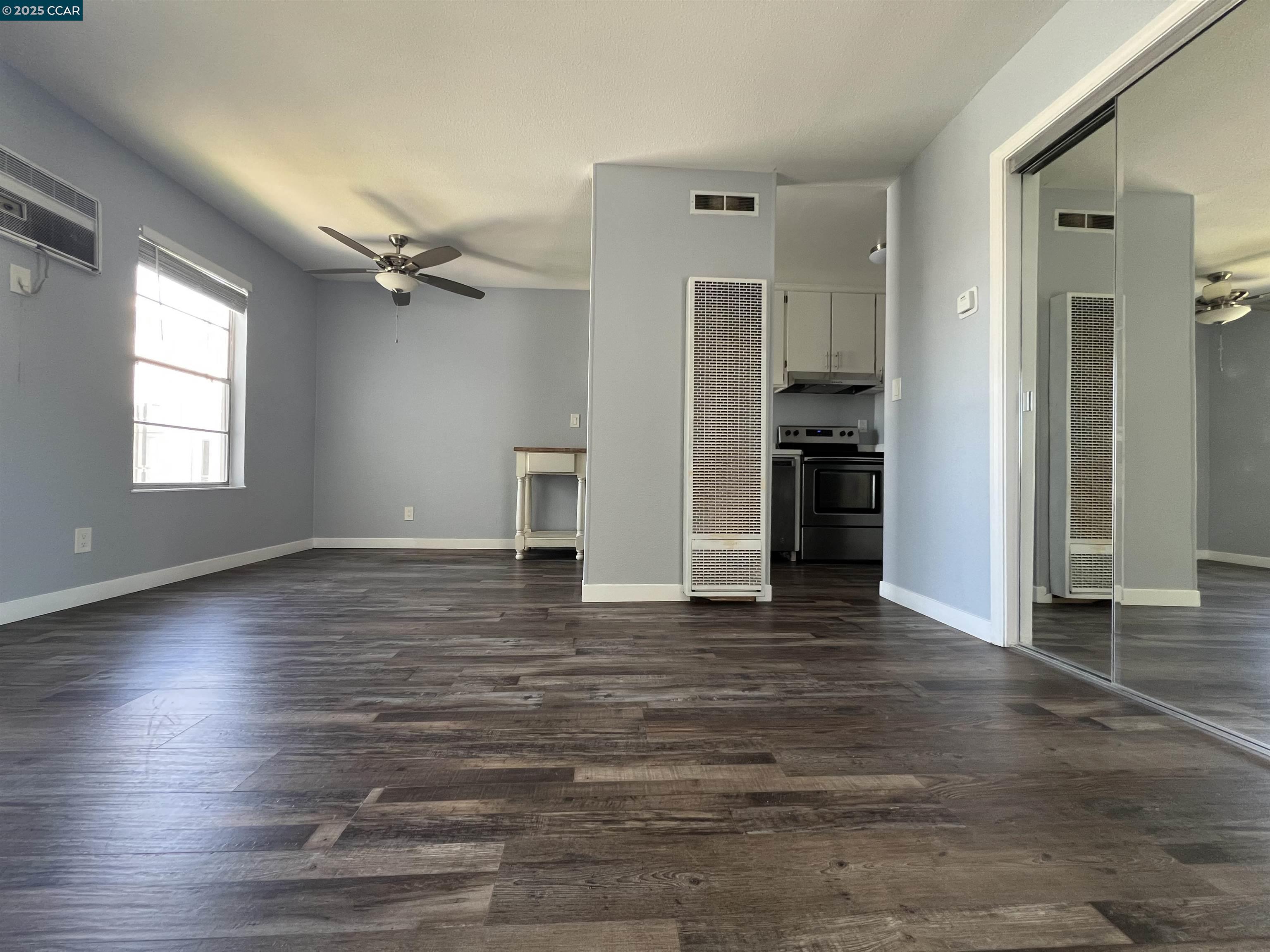 Photo #6: 41102819 Listing 