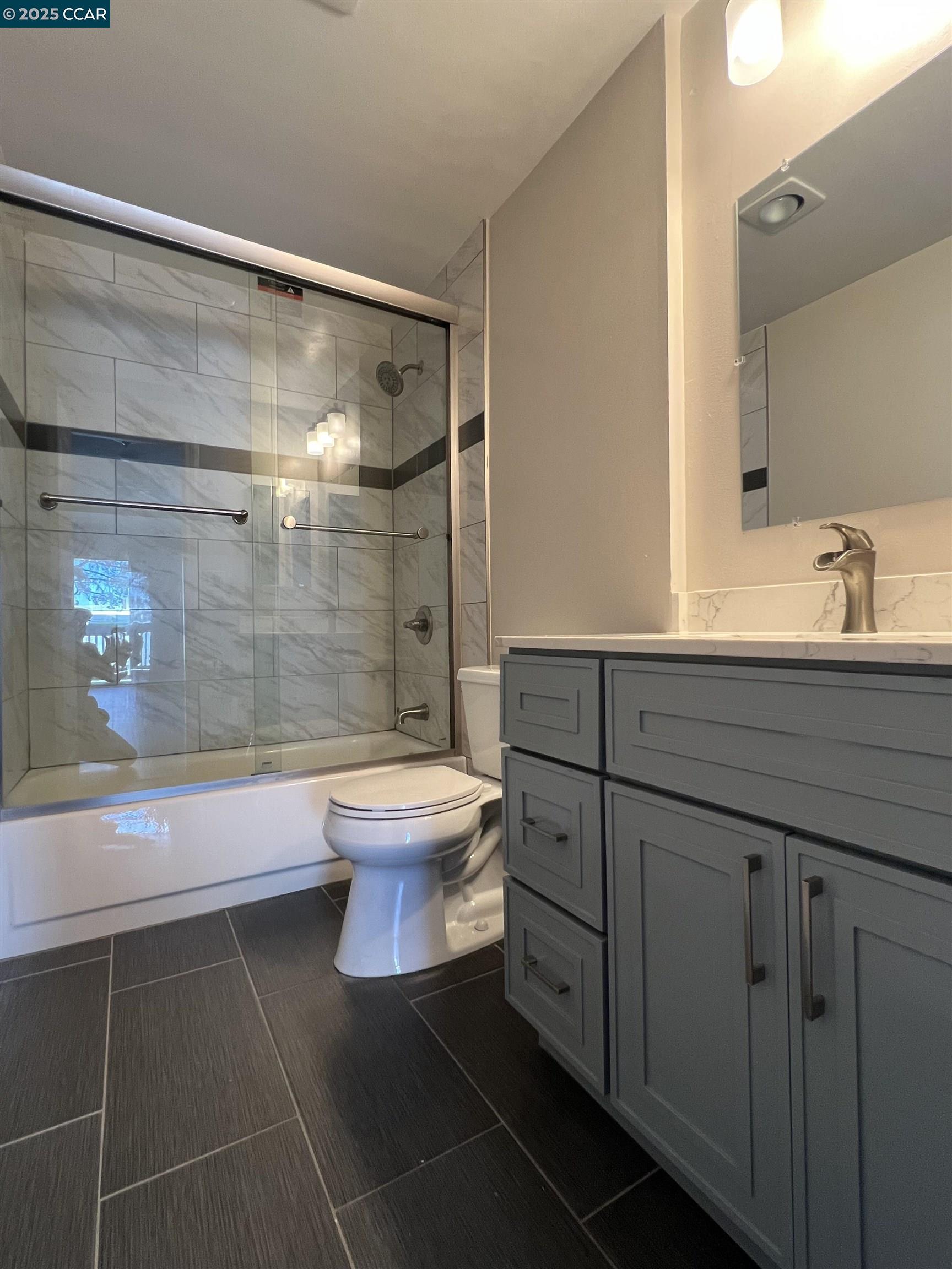 Detail Gallery Image 9 of 21 For 951 Bancroft Rd #212,  Concord,  CA 94518 - 1 Beds | 1 Baths