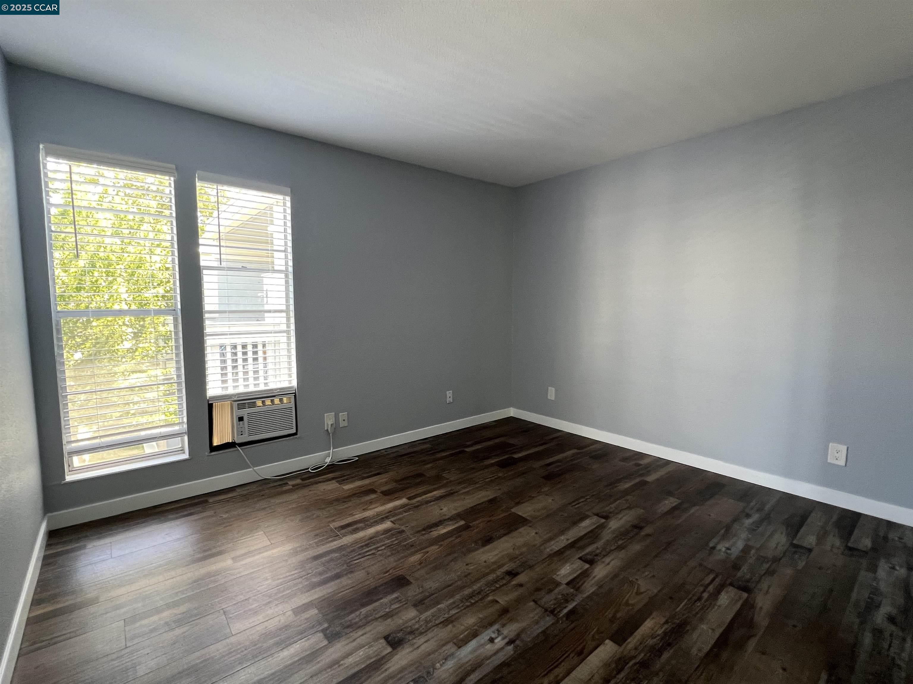 Detail Gallery Image 10 of 21 For 951 Bancroft Rd #212,  Concord,  CA 94518 - 1 Beds | 1 Baths