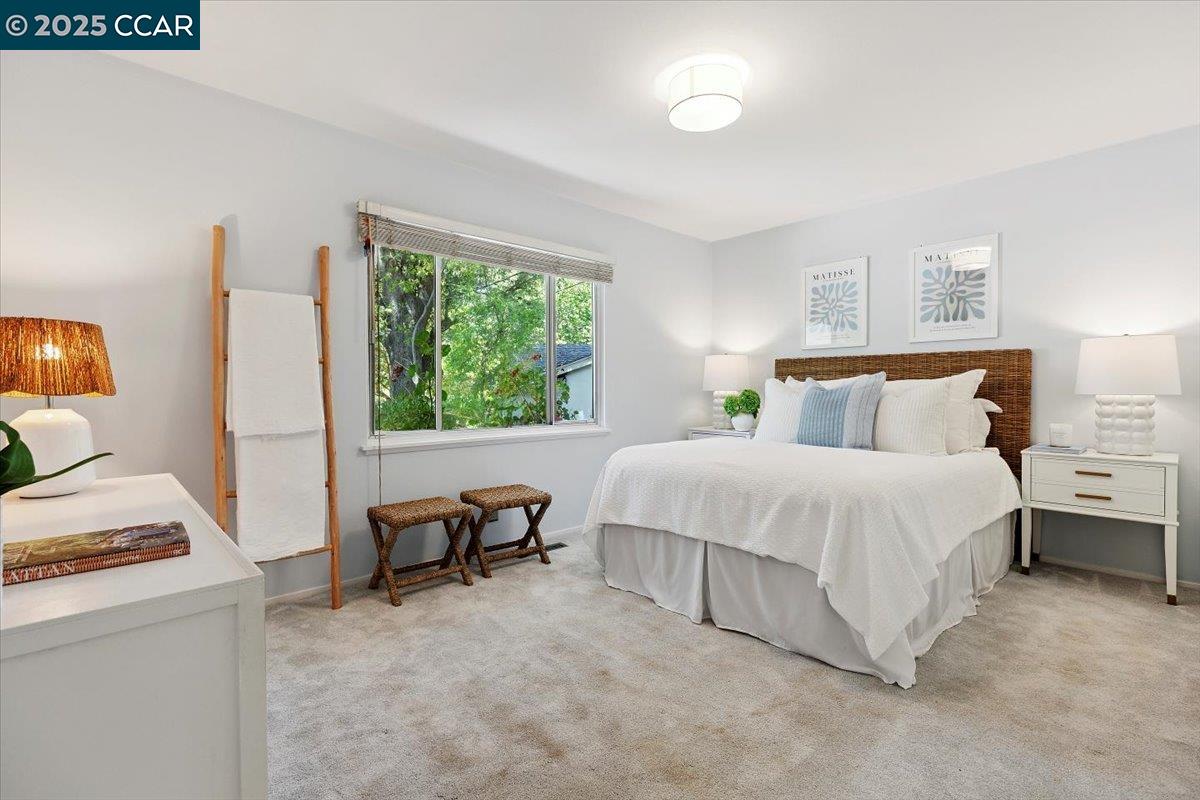 Detail Gallery Image 32 of 50 For 32 California Ave, Orinda,  CA 94563 - 3 Beds | 1/1 Baths