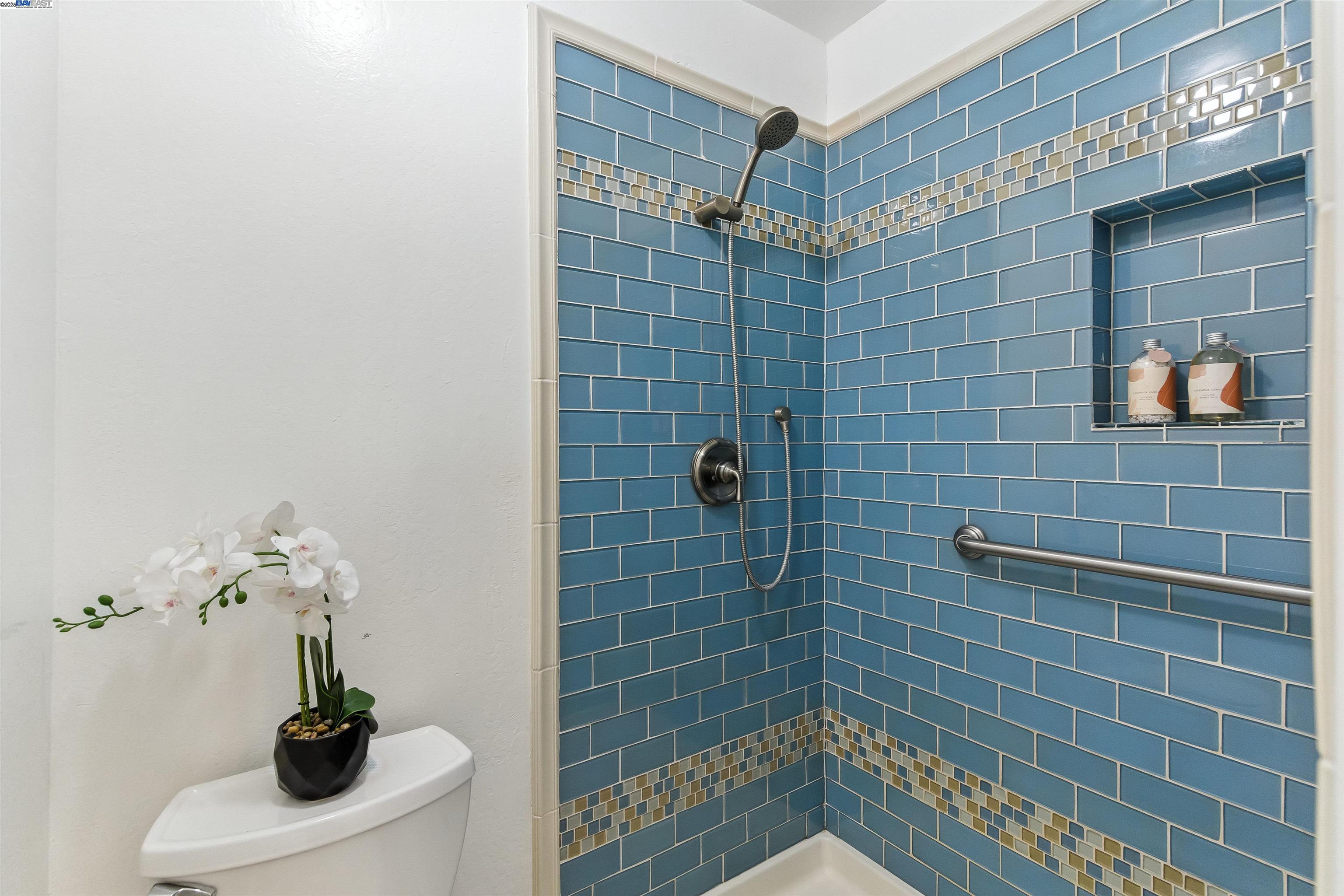 Photo #13: 41102835 Listing: Photo #13