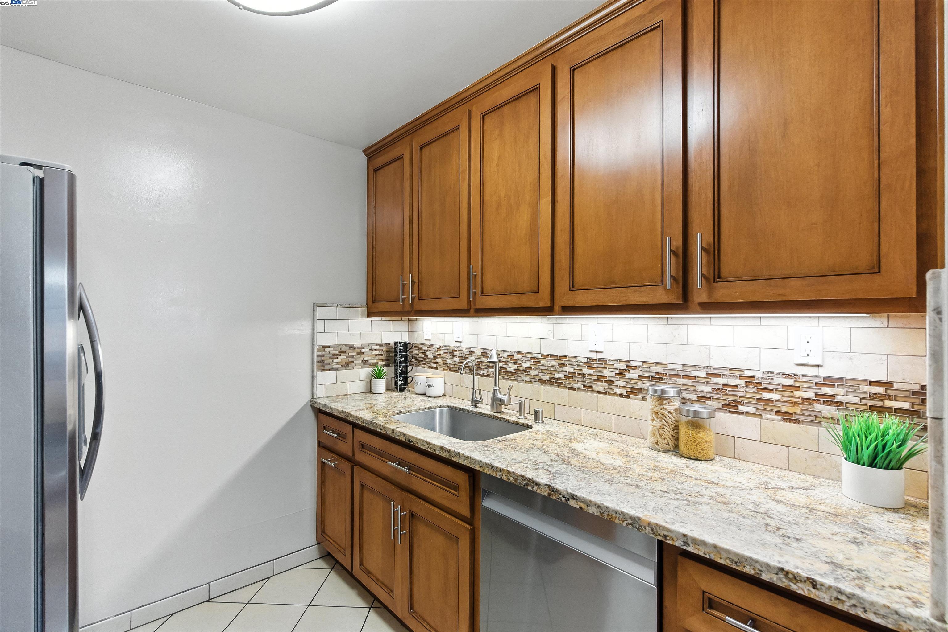 Photo #7: 41102835 Listing: Photo #7
