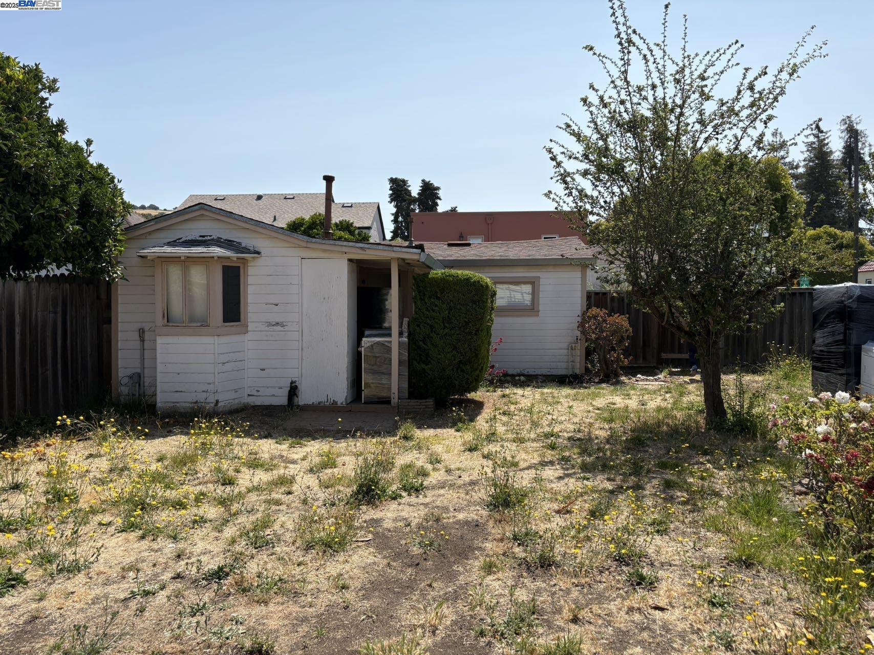 Detail Gallery Image 18 of 20 For 494 Lewis Ave, San Leandro,  CA 94577 - 3 Beds | 2 Baths