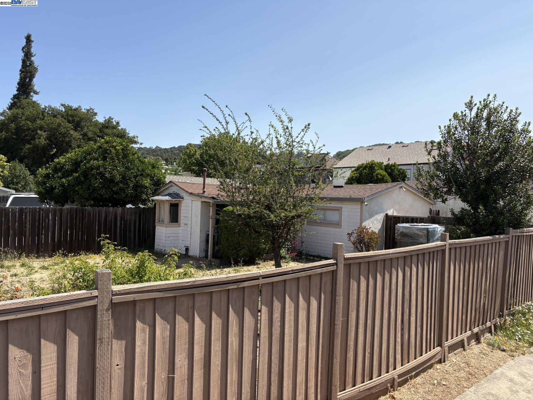 Detail Gallery Image 20 of 20 For 494 Lewis Ave, San Leandro,  CA 94577 - 3 Beds | 2 Baths