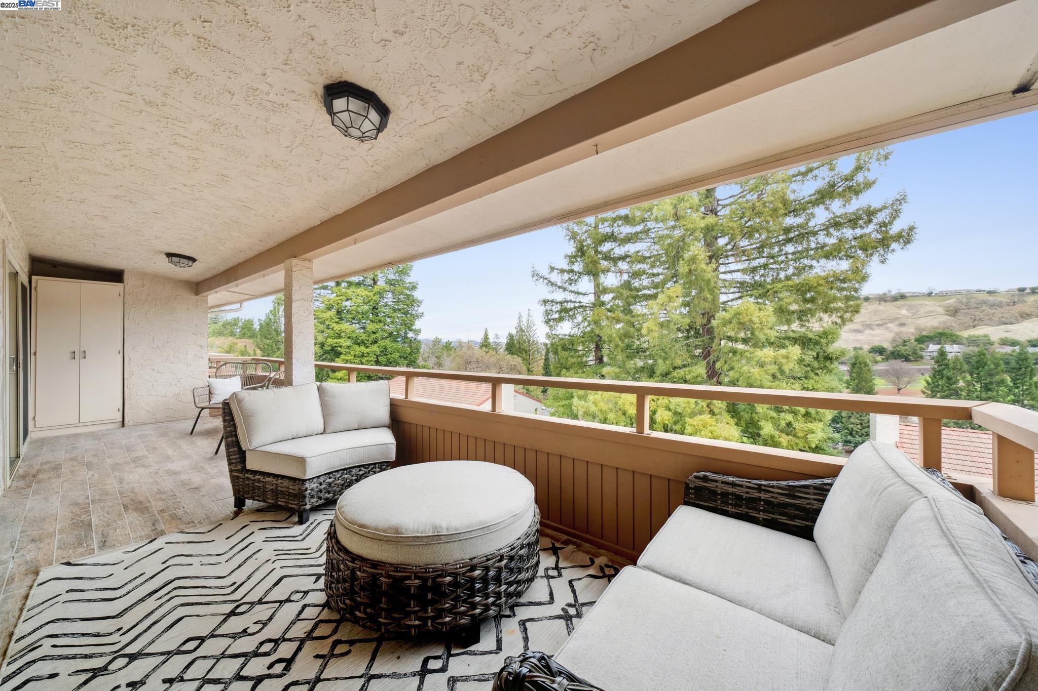 Detail Gallery Image 30 of 44 For 4033 Terra Granada Dr 5c,  Walnut Creek,  CA 94595 - 2 Beds | 1 Baths