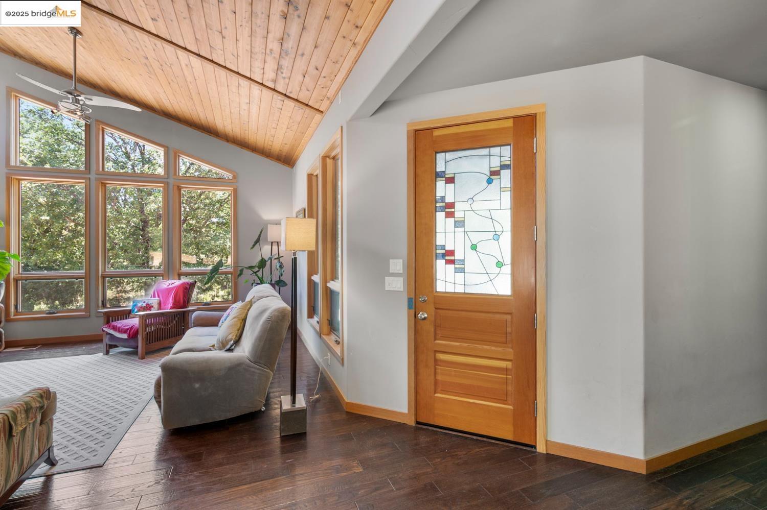 Detail Gallery Image 12 of 54 For 2863 April Ln 1, Glencoe,  CA 95245 - 3 Beds | 3 Baths