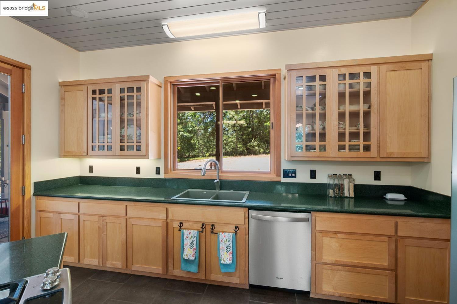 Detail Gallery Image 20 of 54 For 2863 April Ln 1, Glencoe,  CA 95245 - 3 Beds | 3 Baths