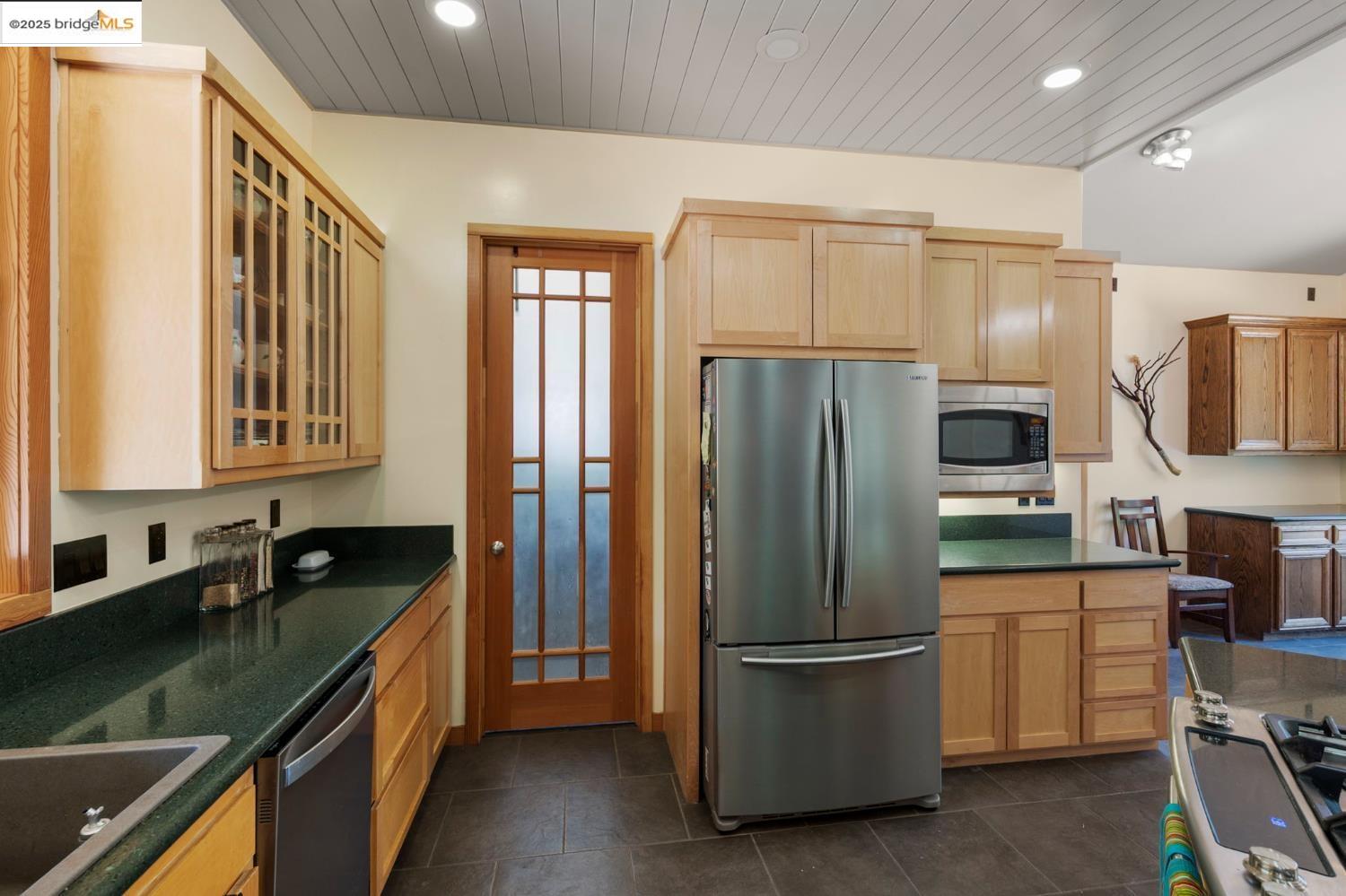 Detail Gallery Image 21 of 54 For 2863 April Ln 1, Glencoe,  CA 95245 - 3 Beds | 3 Baths
