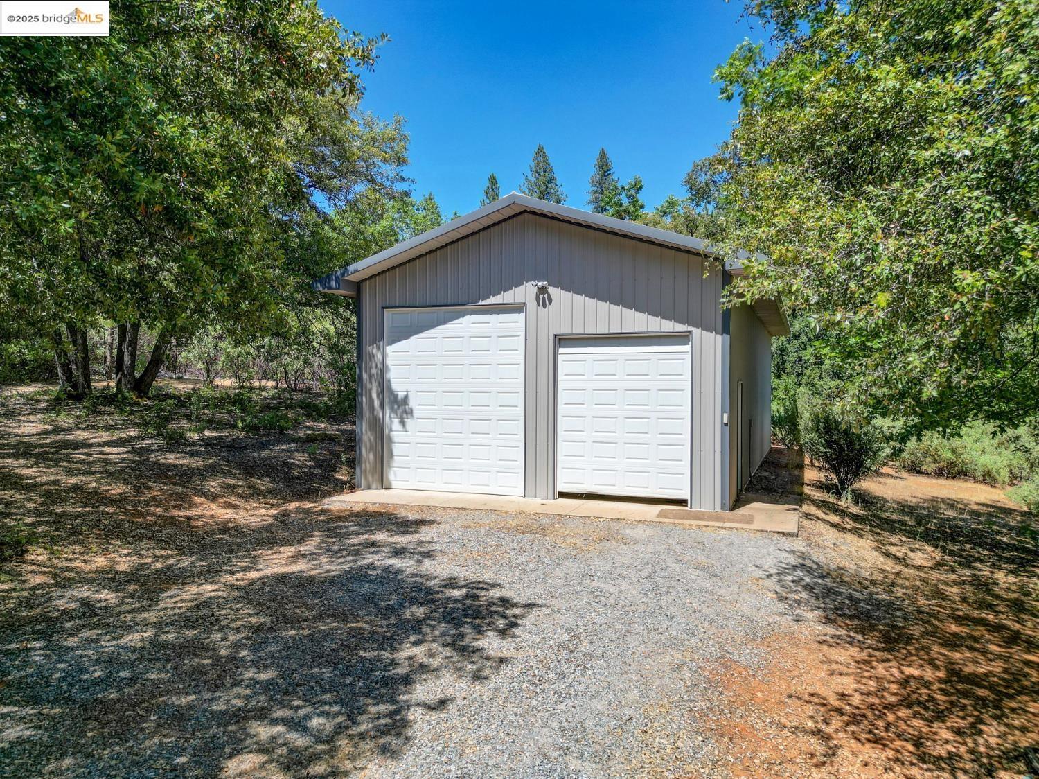 Detail Gallery Image 7 of 54 For 2863 April Ln 1, Glencoe,  CA 95245 - 3 Beds | 3 Baths