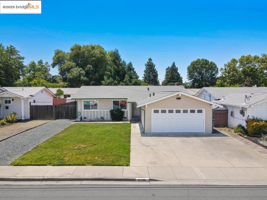 Detail Gallery Image 27 of 35 For 2536 Prestwick Ave, Concord,  CA 94519 - 4 Beds | 2 Baths