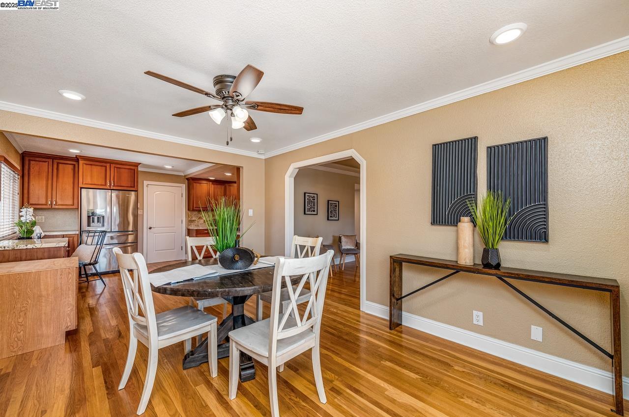 Detail Gallery Image 13 of 53 For 1429 Columbus Ave, Livermore,  CA 94550 - 3 Beds | 2 Baths