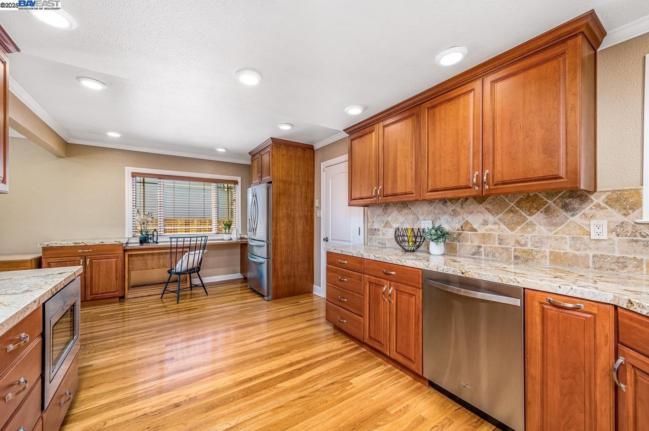 Detail Gallery Image 21 of 53 For 1429 Columbus Ave, Livermore,  CA 94550 - 3 Beds | 2 Baths