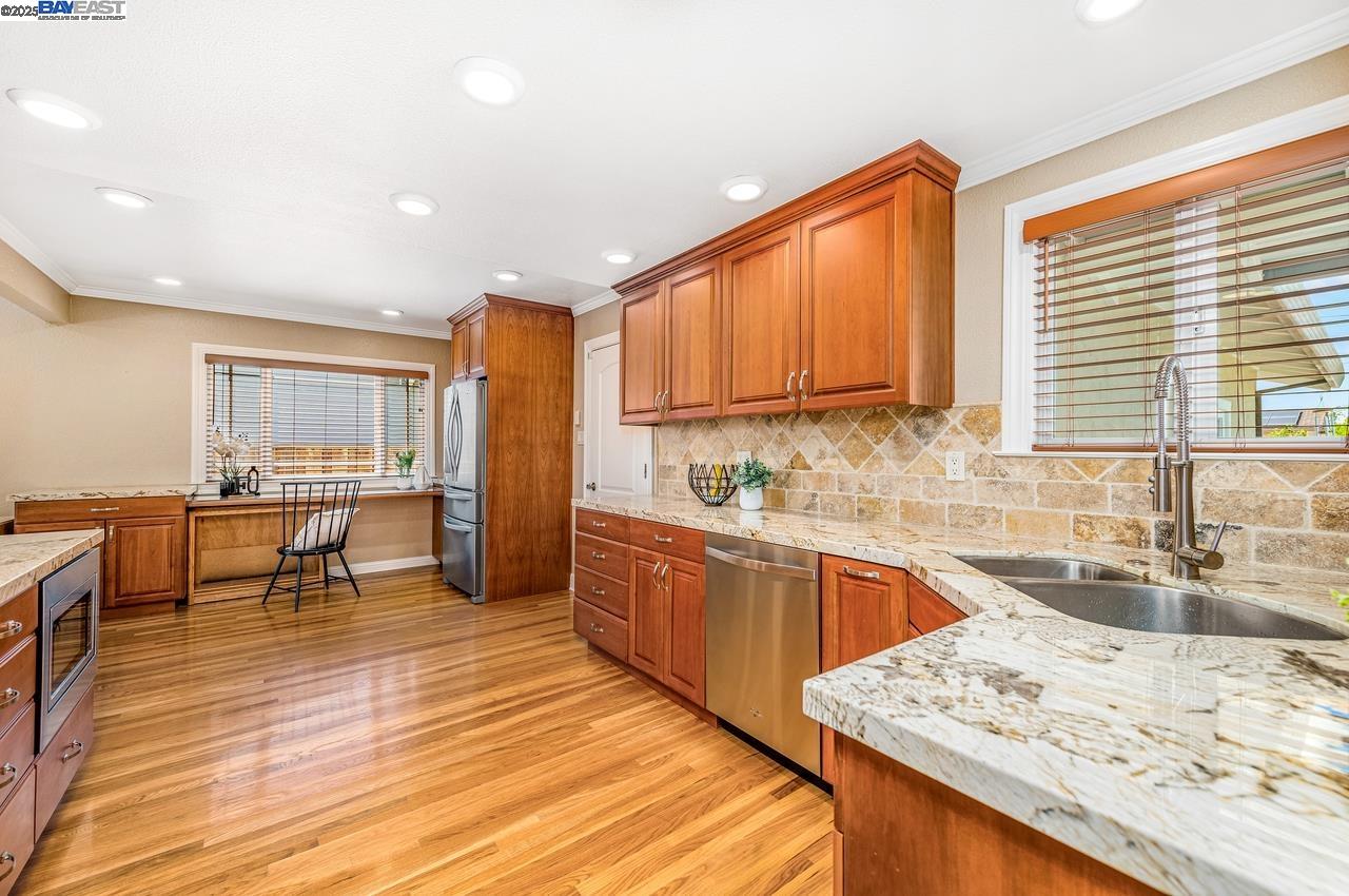 Detail Gallery Image 22 of 53 For 1429 Columbus Ave, Livermore,  CA 94550 - 3 Beds | 2 Baths