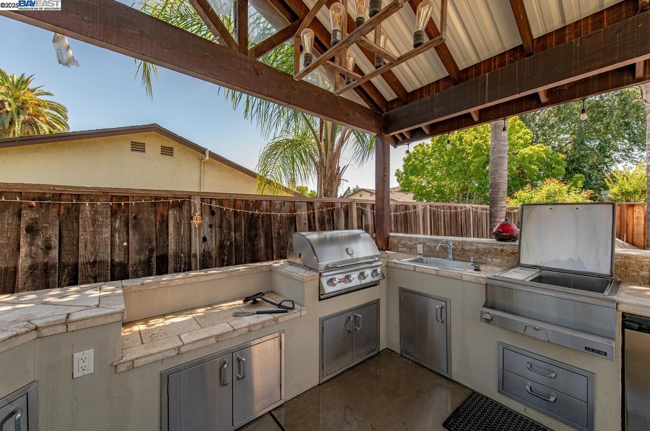 Detail Gallery Image 44 of 53 For 1429 Columbus Ave, Livermore,  CA 94550 - 3 Beds | 2 Baths