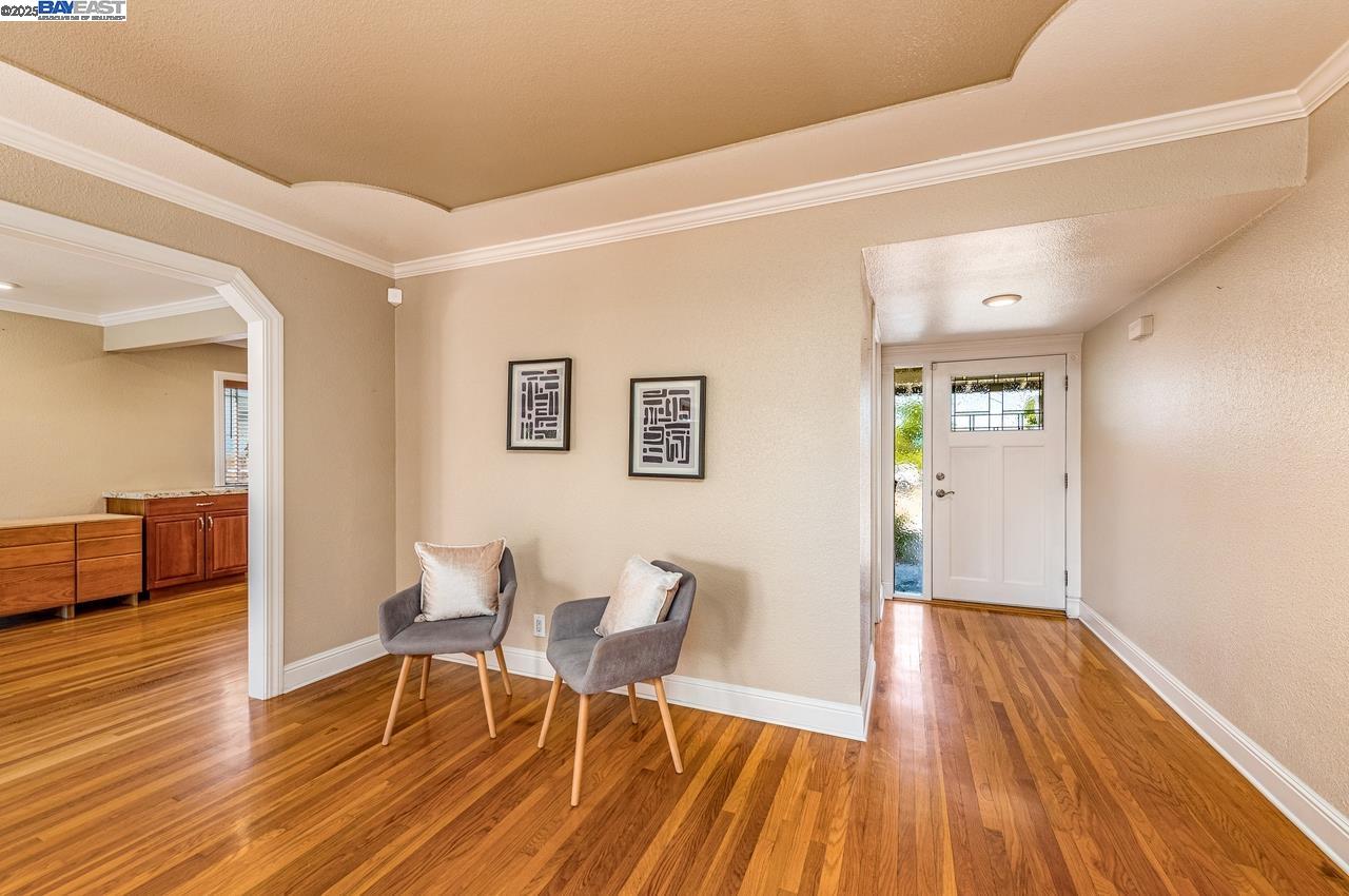 Detail Gallery Image 7 of 53 For 1429 Columbus Ave, Livermore,  CA 94550 - 3 Beds | 2 Baths