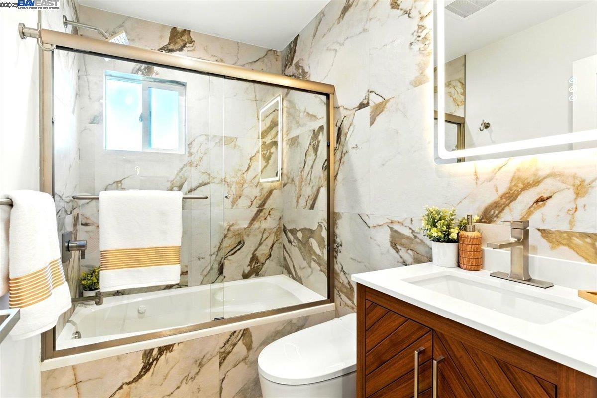 Detail Gallery Image 20 of 31 For 590 Cherry Ave, San Bruno,  CA 94066 - 3 Beds | 2/1 Baths