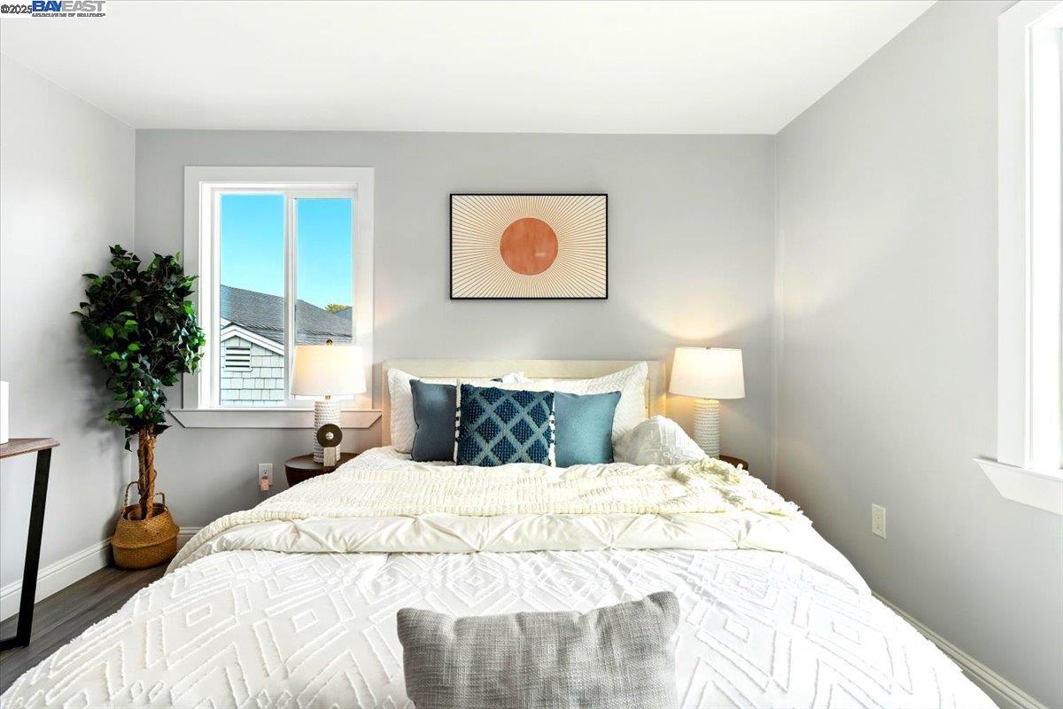 Detail Gallery Image 26 of 31 For 590 Cherry Ave, San Bruno,  CA 94066 - 3 Beds | 2/1 Baths