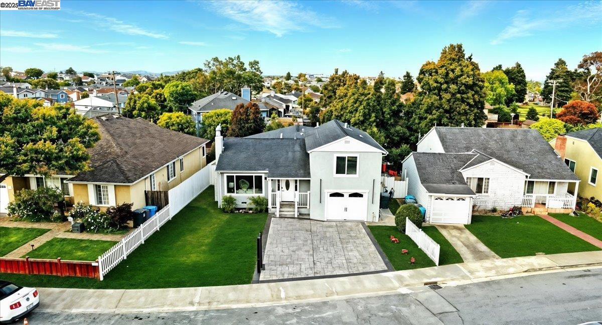 Detail Gallery Image 28 of 31 For 590 Cherry Ave, San Bruno,  CA 94066 - 3 Beds | 2/1 Baths
