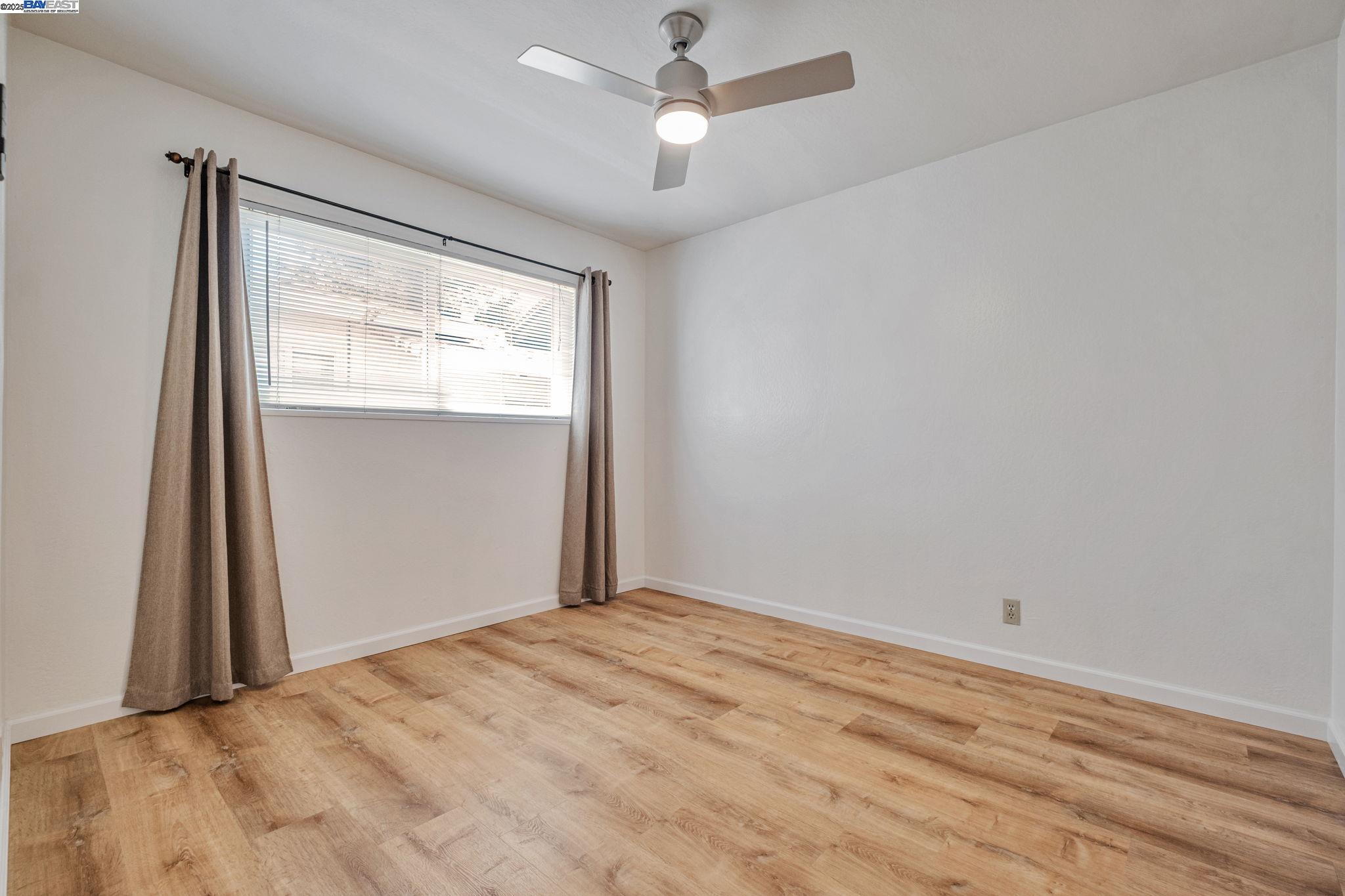 Detail Gallery Image 22 of 37 For 26294 Dodge Ave, Hayward,  CA 94545 - 3 Beds | 2 Baths