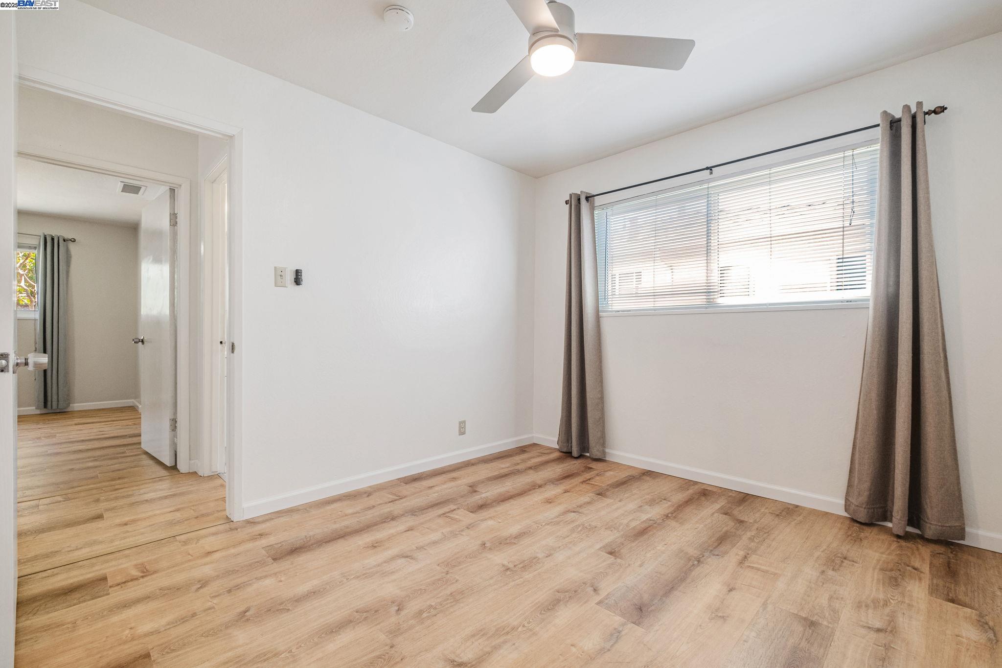 Detail Gallery Image 24 of 37 For 26294 Dodge Ave, Hayward,  CA 94545 - 3 Beds | 2 Baths