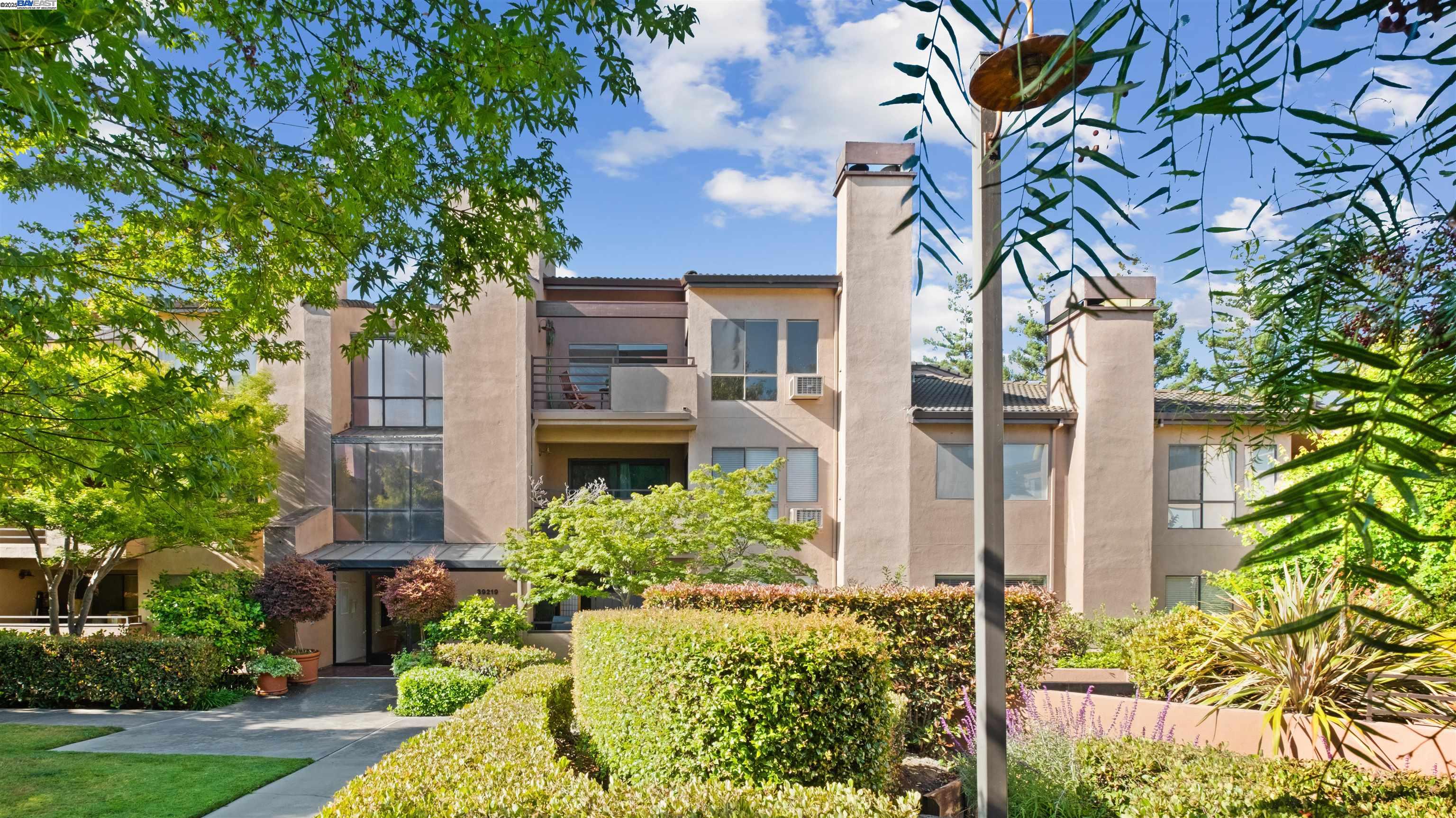 Photo #2: 41102855 Listing 