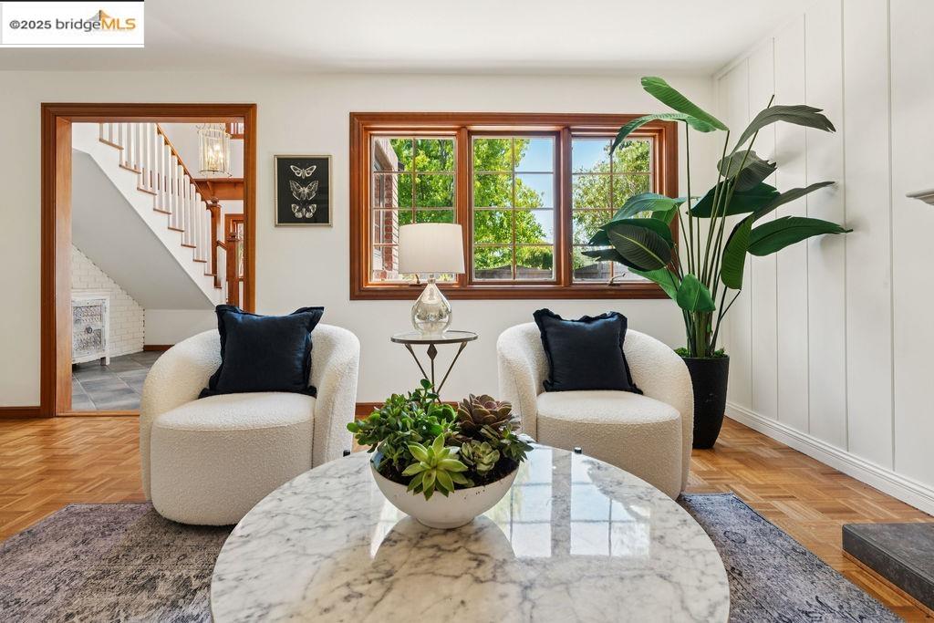 Detail Gallery Image 11 of 37 For 2668 Washington Ave, Redwood City,  CA 94061 - 4 Beds | 3/1 Baths