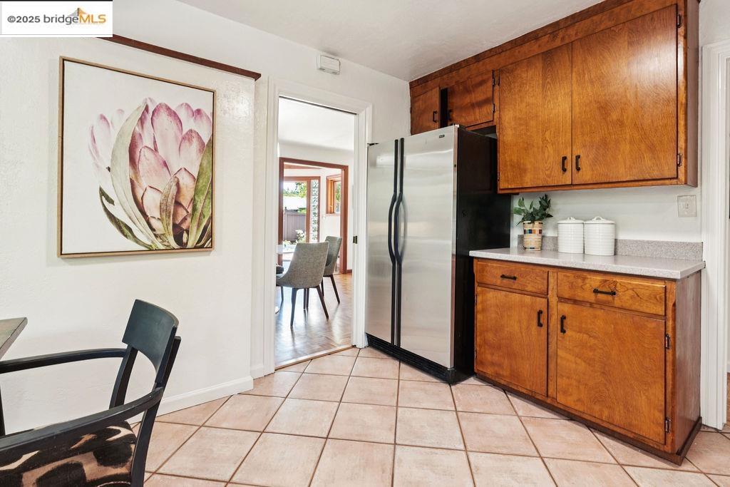 Detail Gallery Image 14 of 37 For 2668 Washington Ave, Redwood City,  CA 94061 - 4 Beds | 3/1 Baths